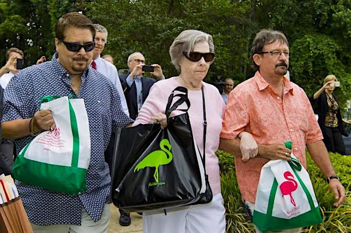 How to learn from the mistakes this 84-year-old $590 million Powerball lottery winner made