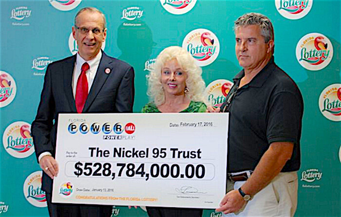 Here are the 4 hidden dangers of playing big jackpot lottery games you should avoid