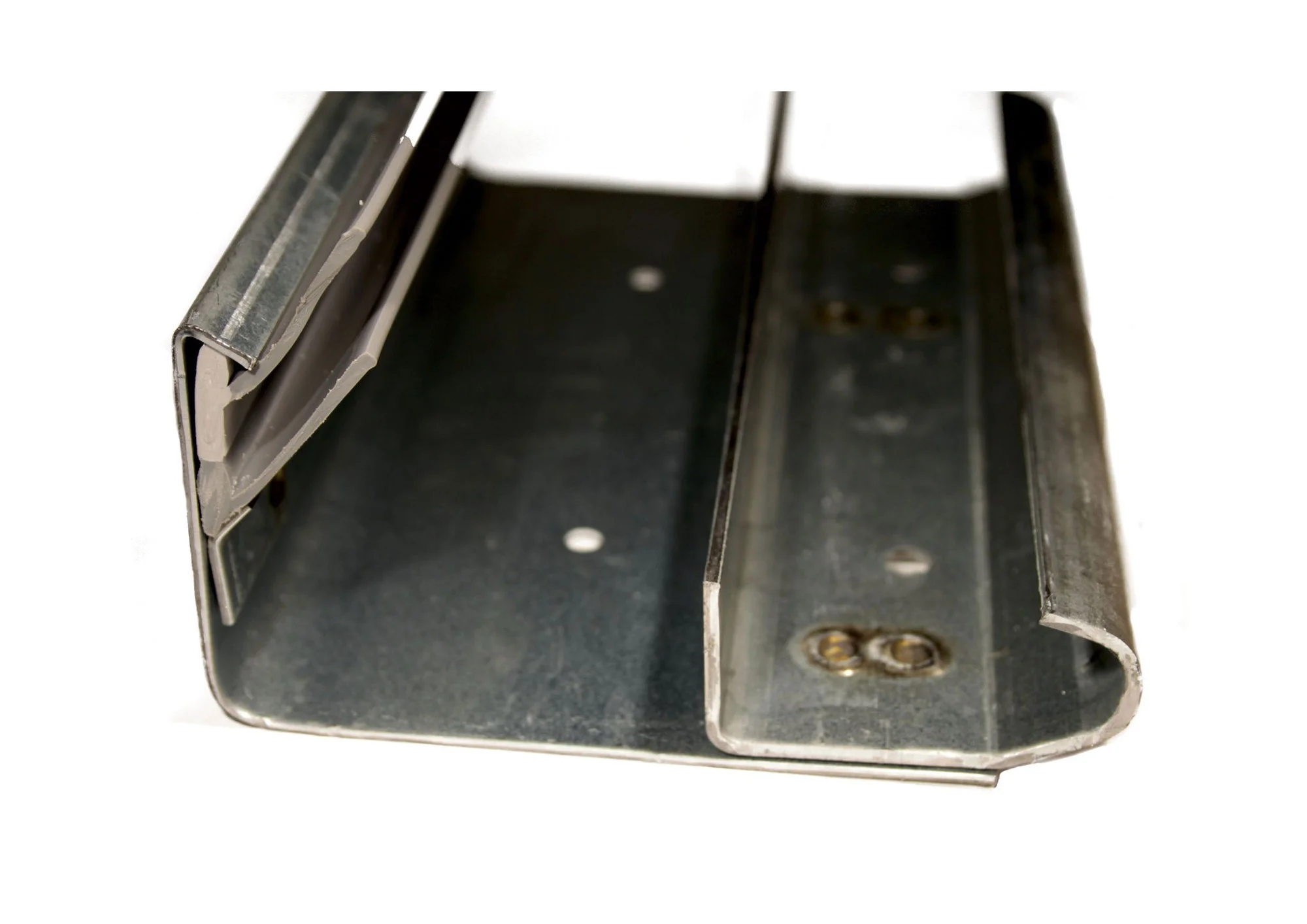 Mounting Angle, Side Seal & Track Assembly