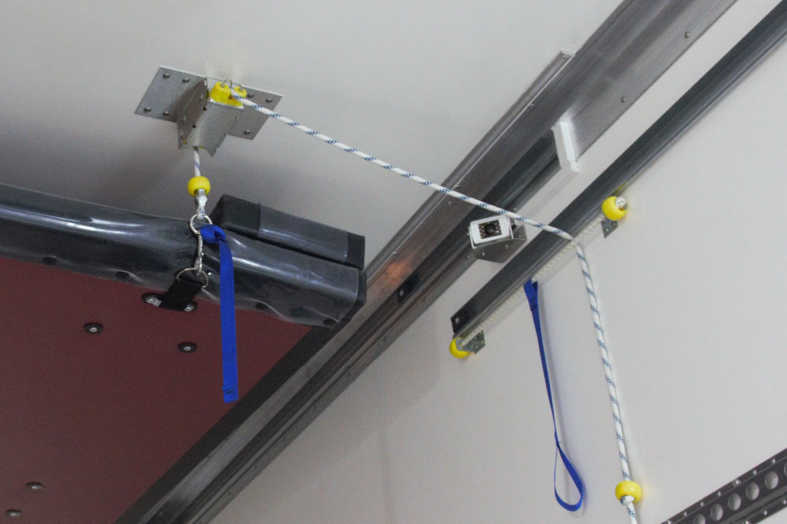 Micro Lift & Stow Device