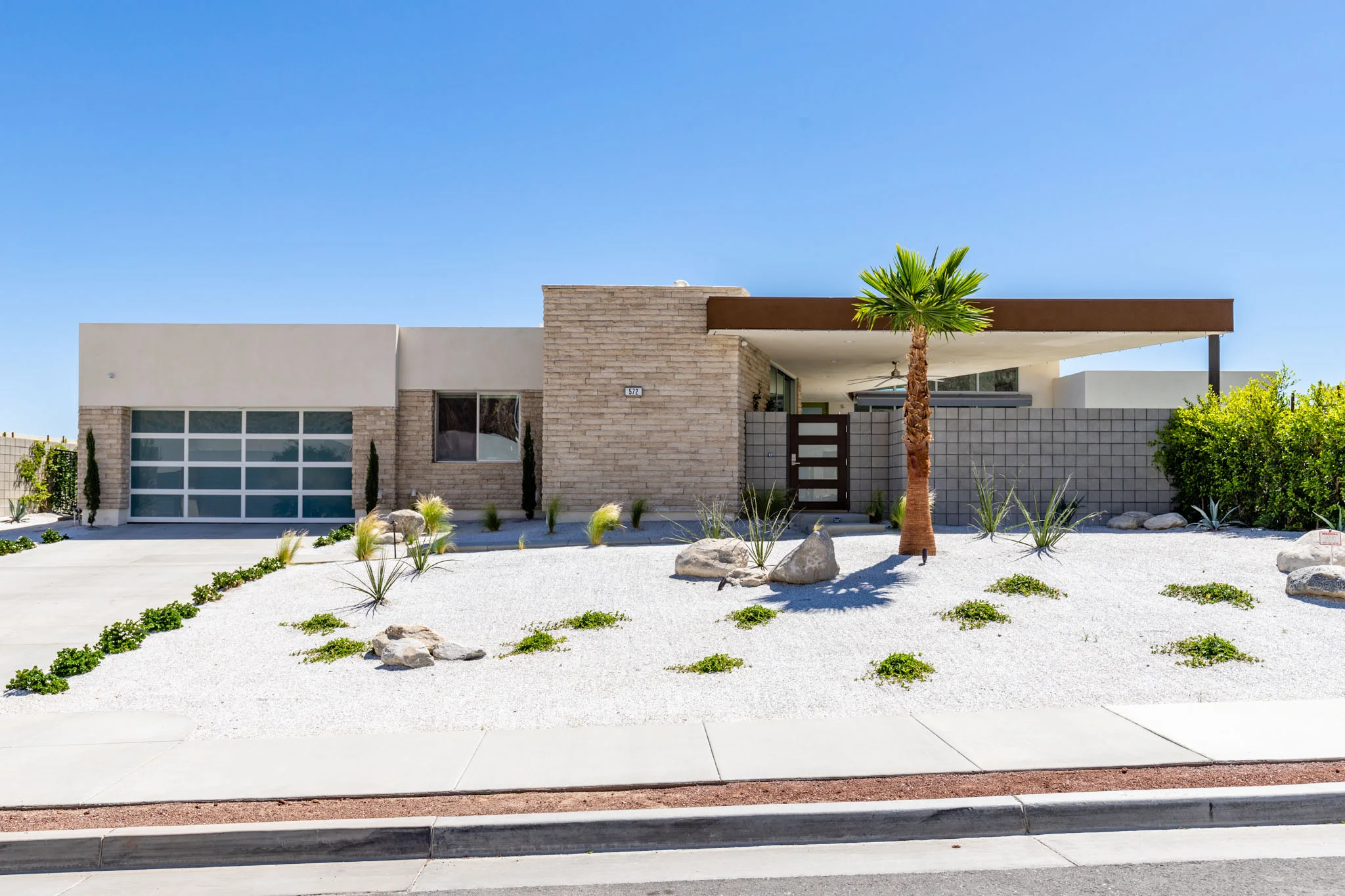 0009_TPP_PacificMasonry_PalmSprings.jpg
