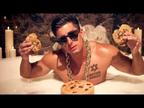 The Cookie Dance - Chip Chocolate (Official Music Video)