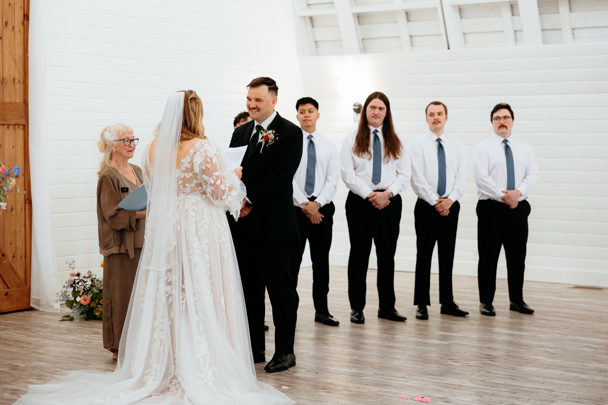 Fiddlers-Bluff-Snohomish-Wedding-Sarah-Campo-Photography-191.jpg