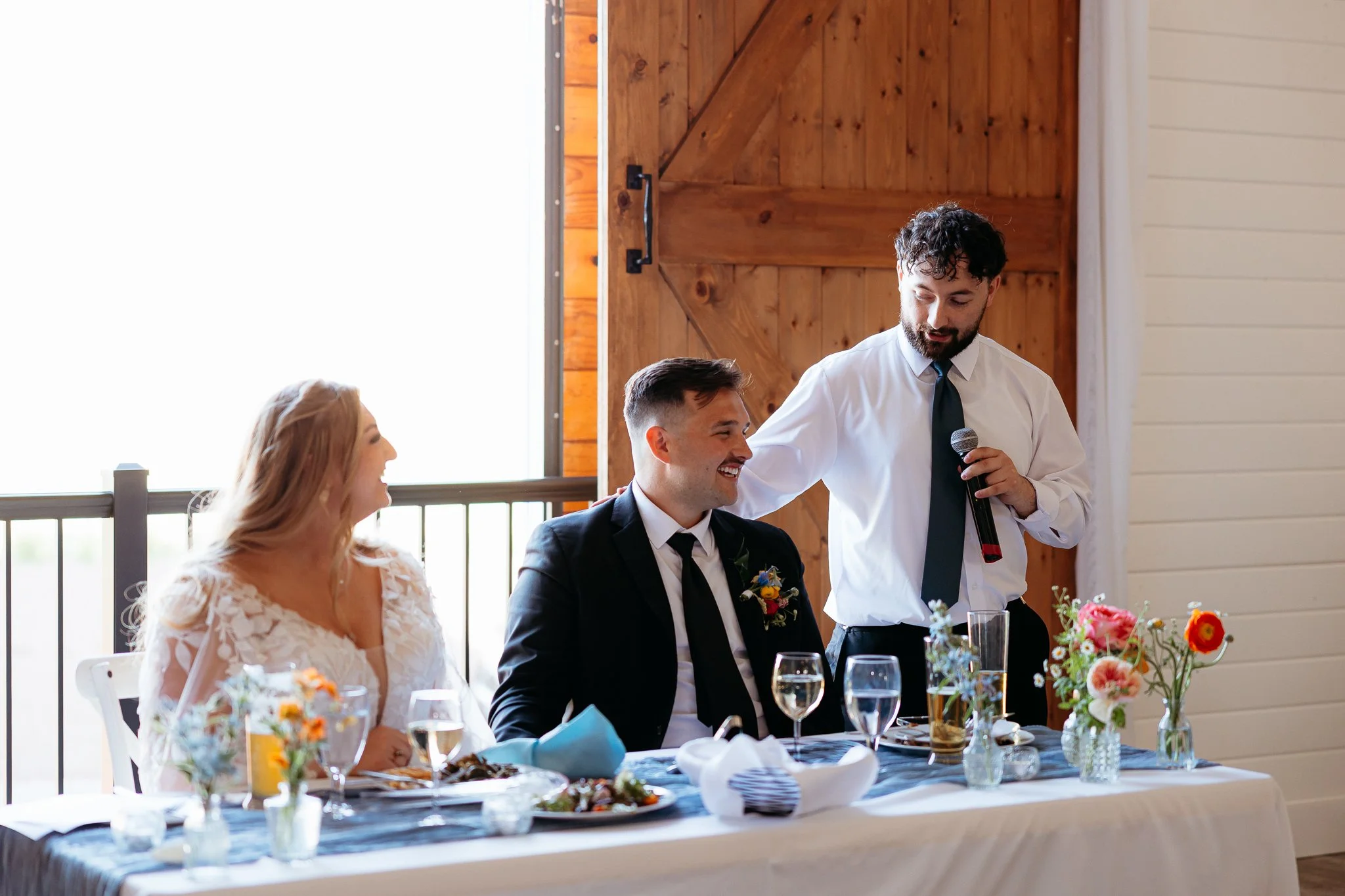 Fiddlers-Bluff-Snohomish-Wedding-Sarah-Campo-Photography-377.jpg