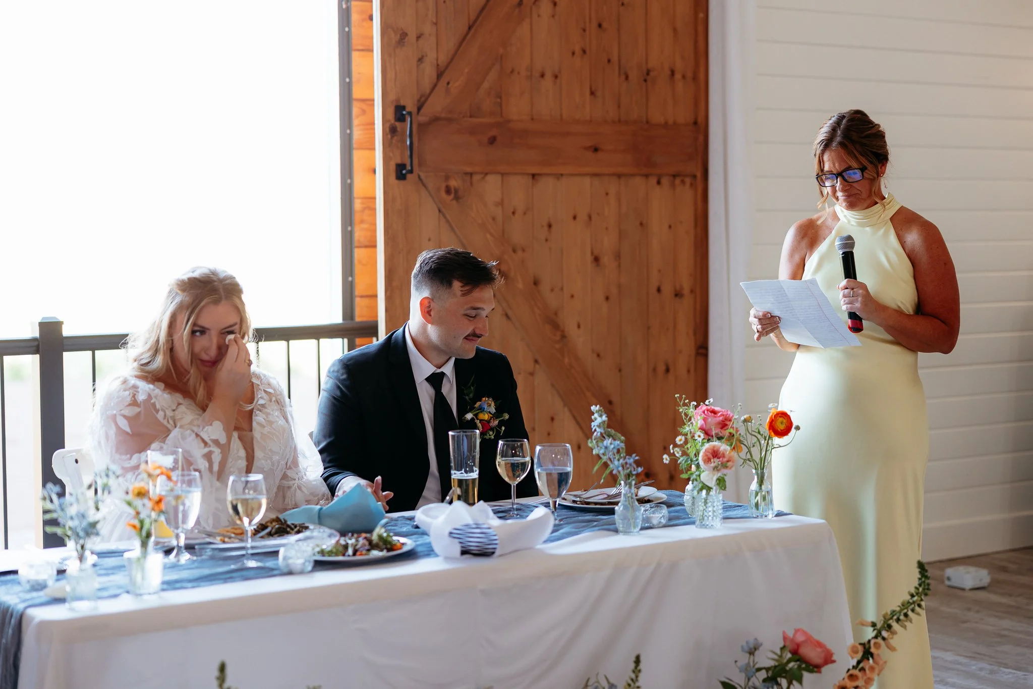 Fiddlers-Bluff-Snohomish-Wedding-Sarah-Campo-Photography-393.jpg