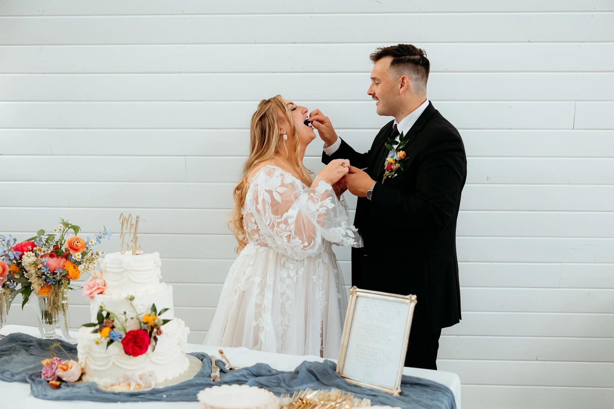 Fiddlers-Bluff-Snohomish-Wedding-Sarah-Campo-Photography-427.jpg