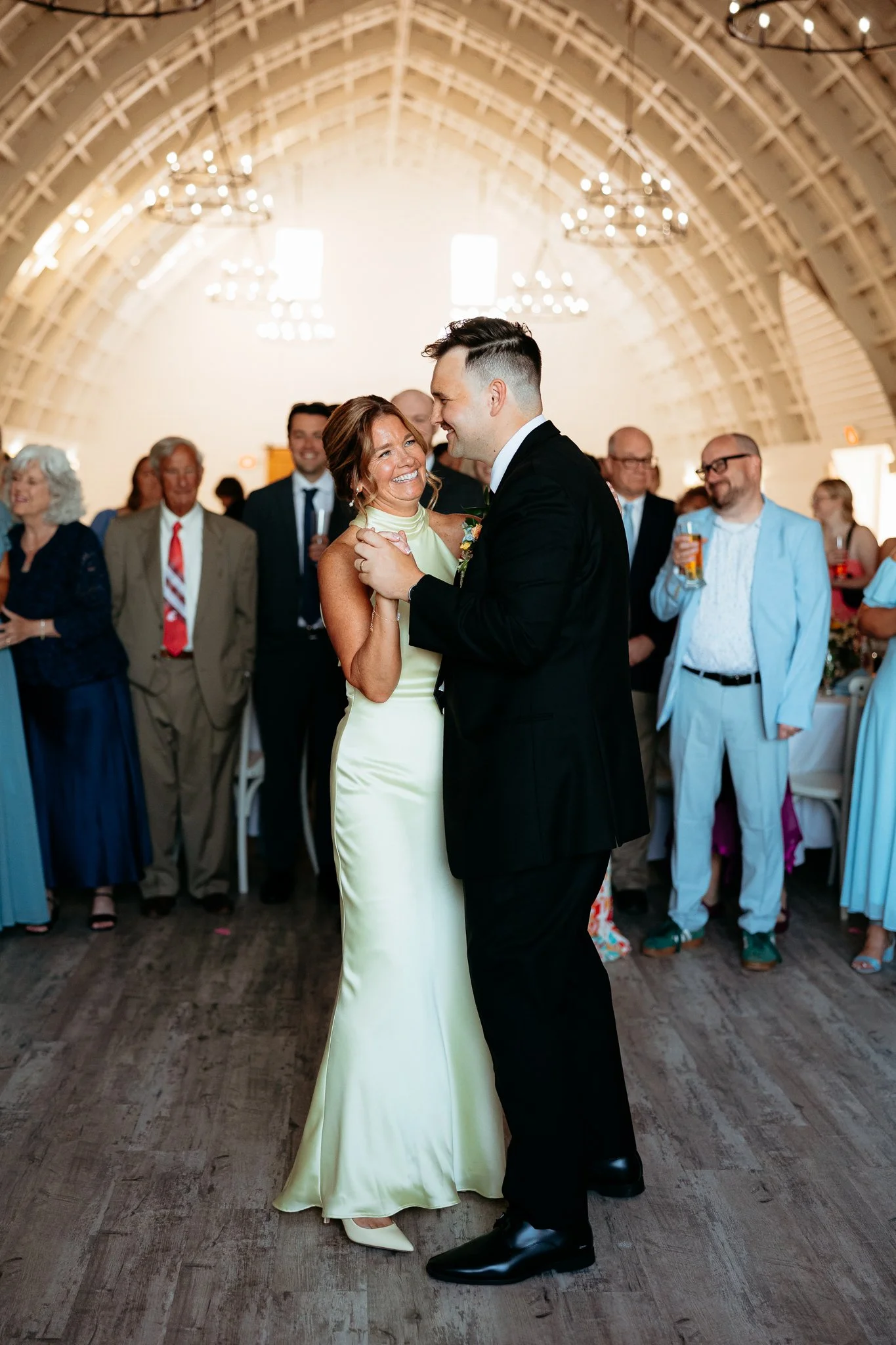 Fiddlers-Bluff-Snohomish-Wedding-Sarah-Campo-Photography-459.jpg