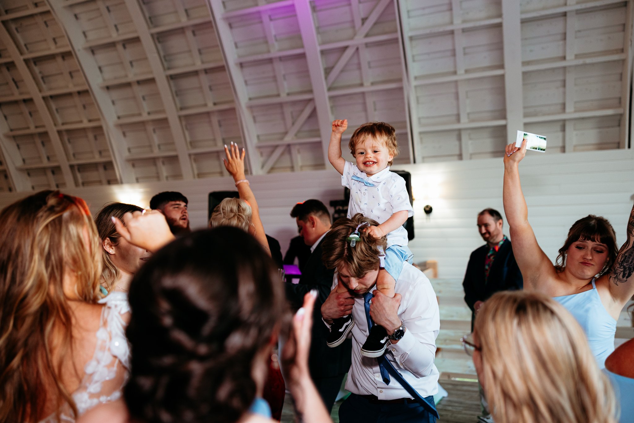 Fiddlers-Bluff-Snohomish-Wedding-Sarah-Campo-Photography-491.jpg
