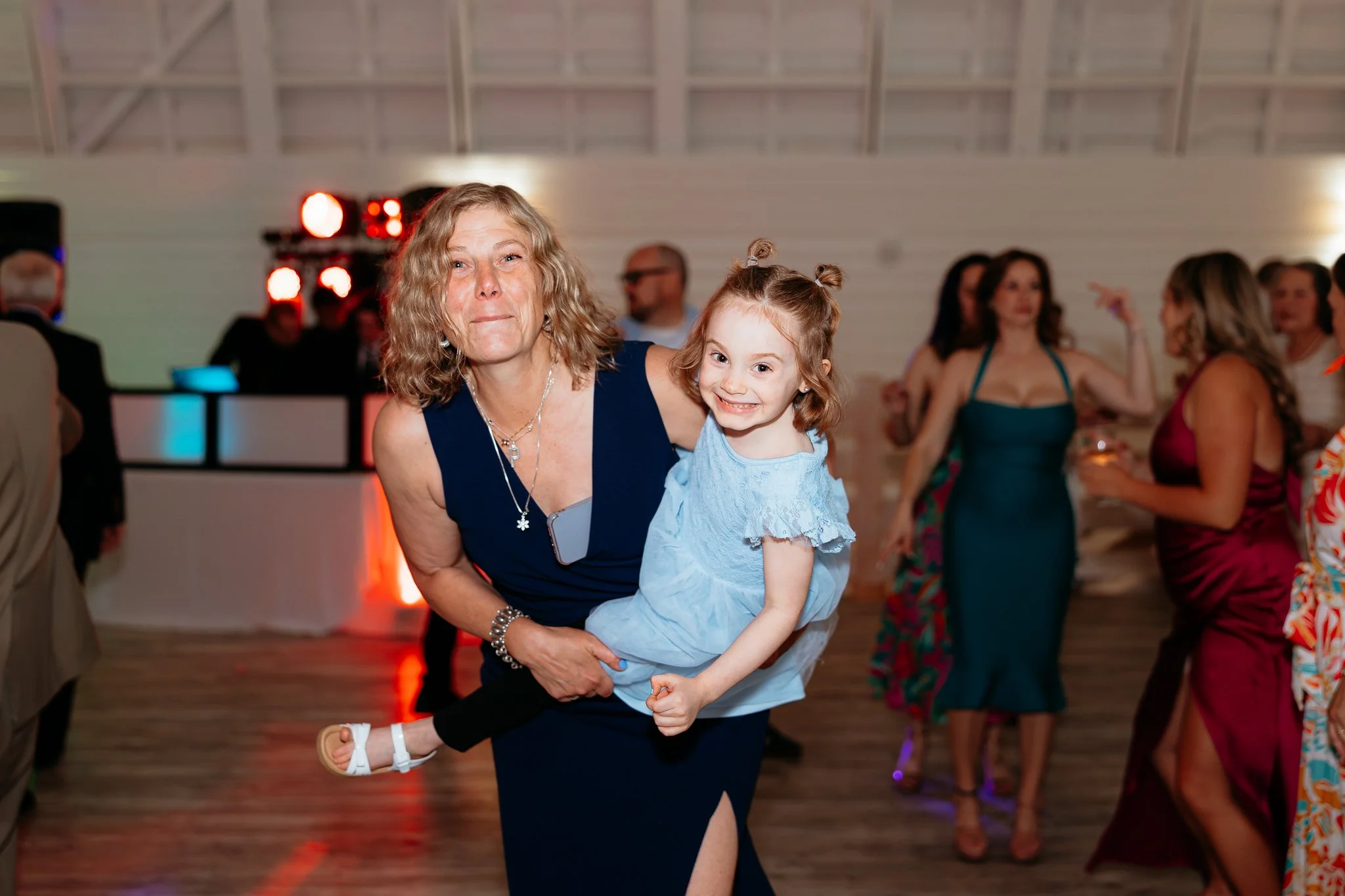 Fiddlers-Bluff-Snohomish-Wedding-Sarah-Campo-Photography-538.jpg