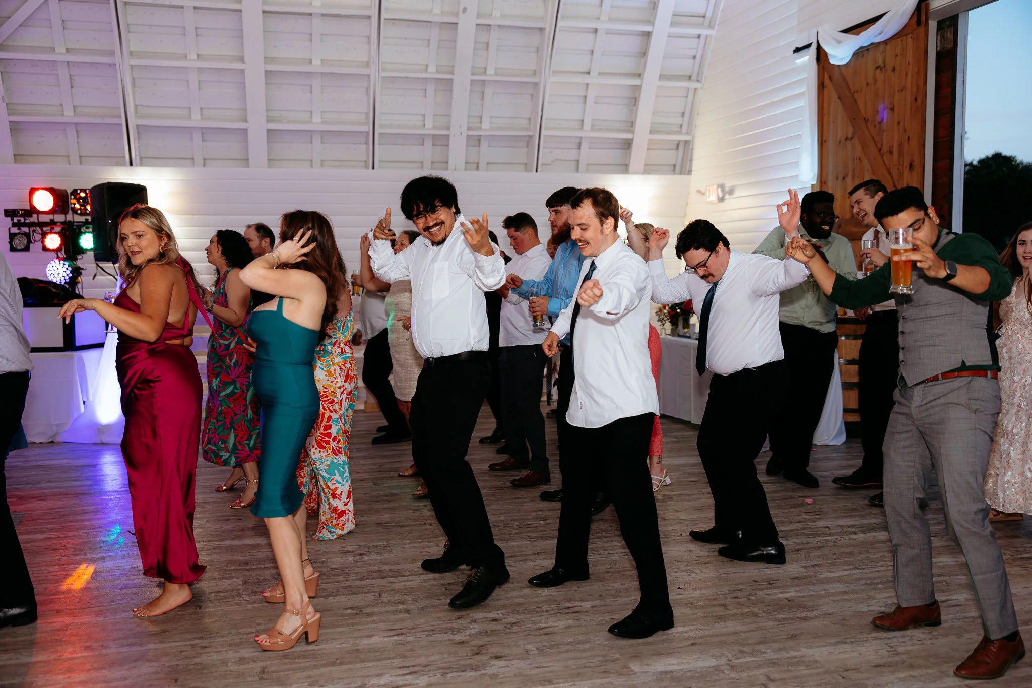 Fiddlers-Bluff-Snohomish-Wedding-Sarah-Campo-Photography-541.jpg