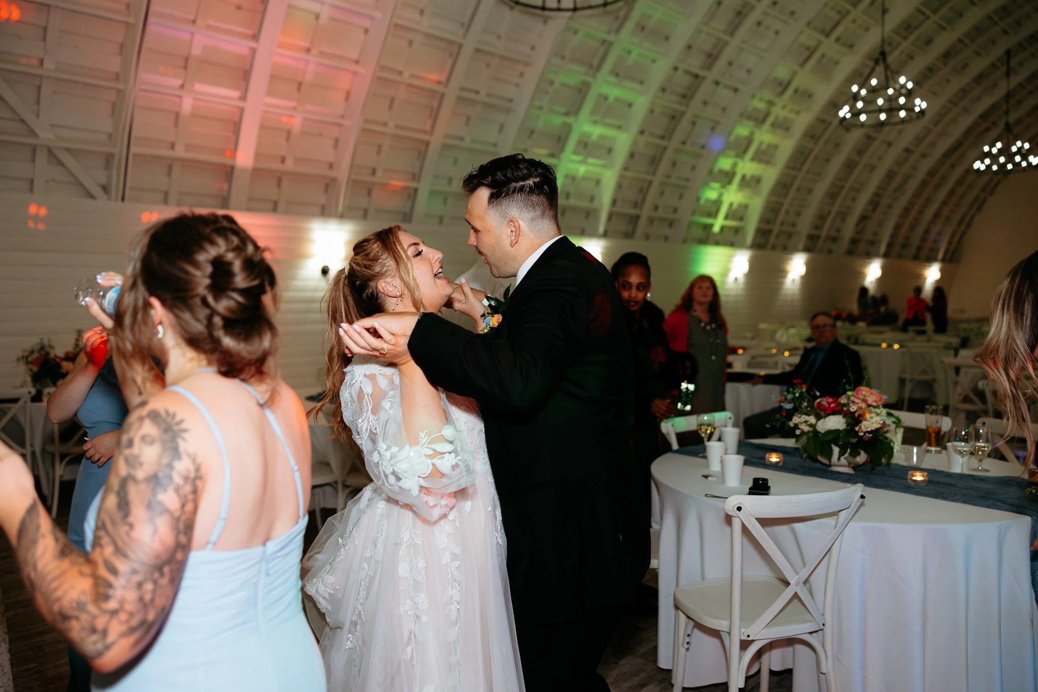 Fiddlers-Bluff-Snohomish-Wedding-Sarah-Campo-Photography-562.jpg