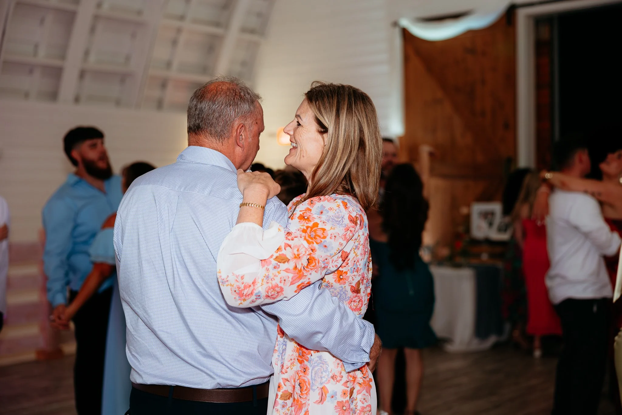 Fiddlers-Bluff-Snohomish-Wedding-Sarah-Campo-Photography-570.jpg