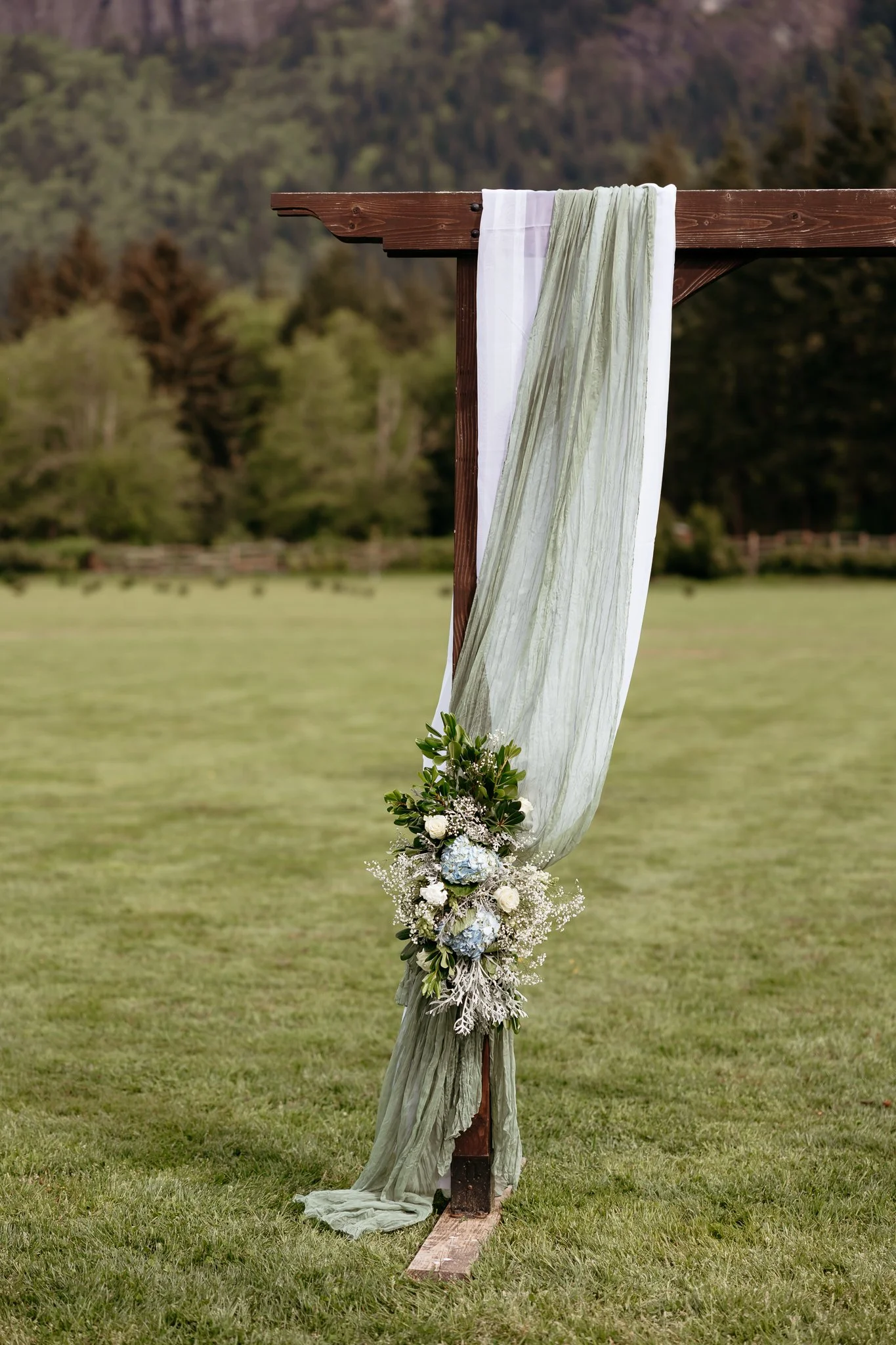 North-Fork-Farm-Wedding-Sarah-Campo-Photography-4.jpg