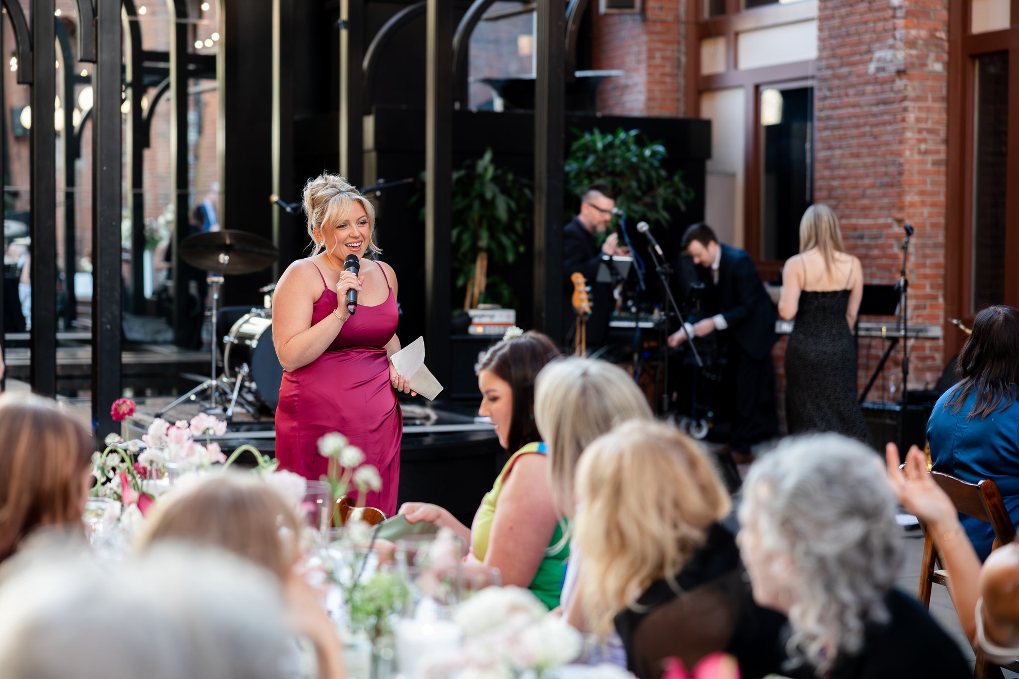 Europa-Court-in-the-Square-Seattle-Wedding-Sarah-Campo-Photography-304.jpg