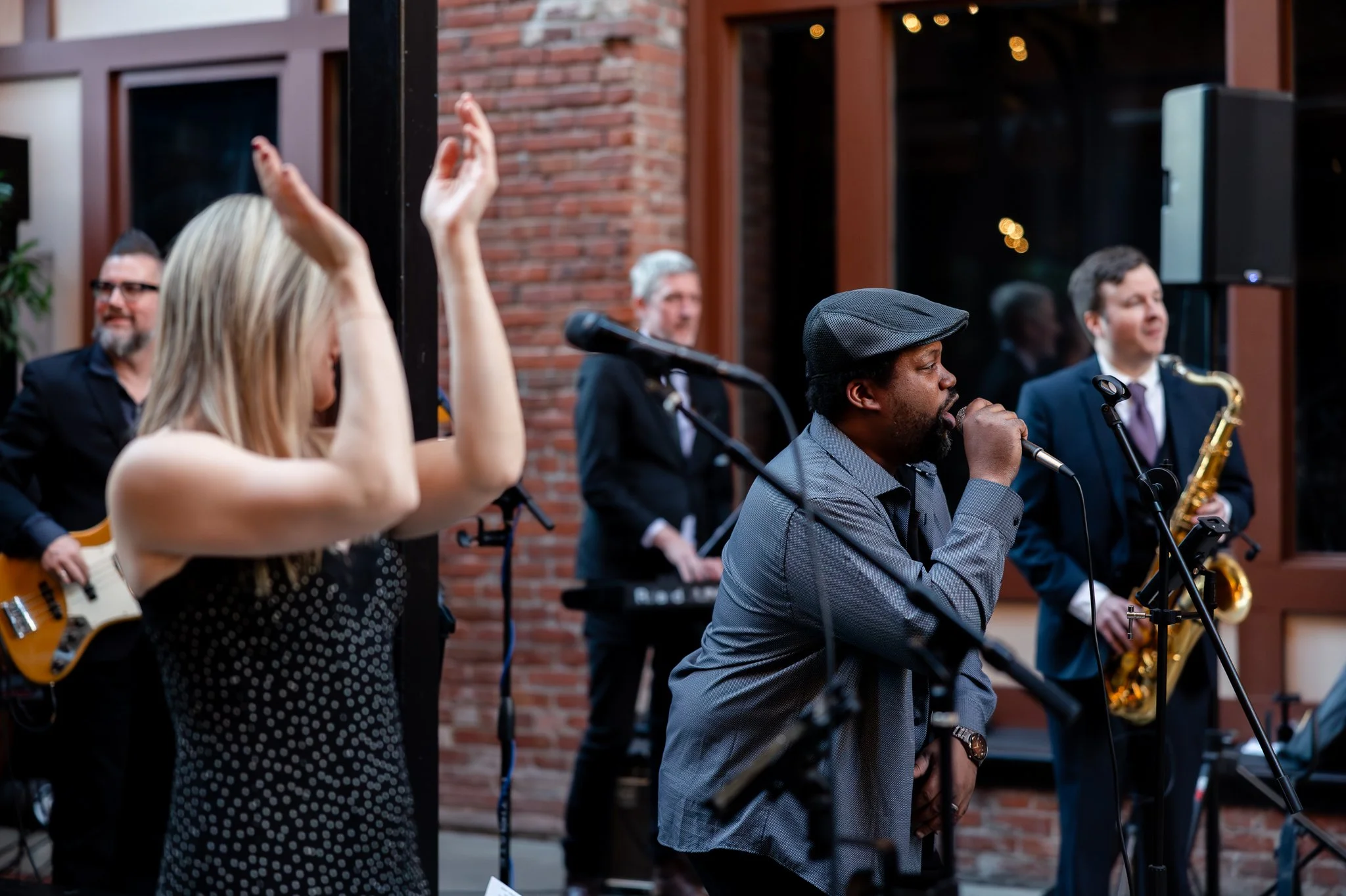 Europa-Court-in-the-Square-Seattle-Wedding-Sarah-Campo-Photography-405.jpg