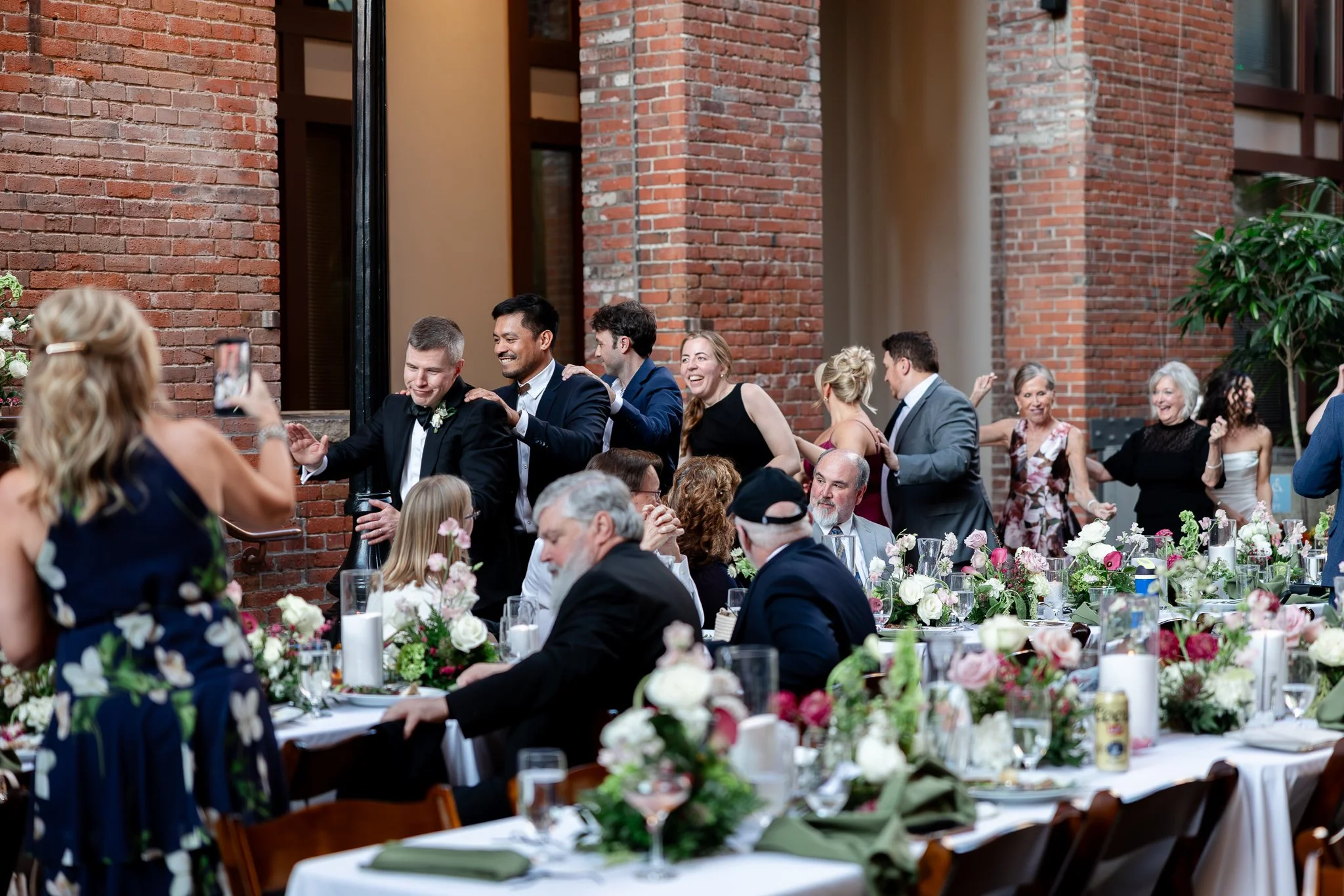 Europa-Court-in-the-Square-Seattle-Wedding-Sarah-Campo-Photography-404.jpg