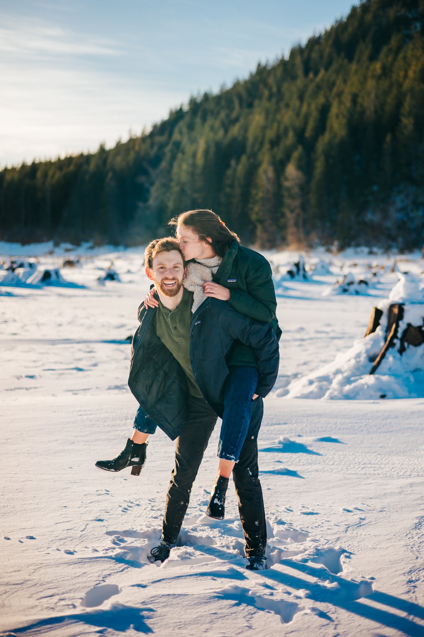 Rattlesnake Lake Engagement Photos in the Winter