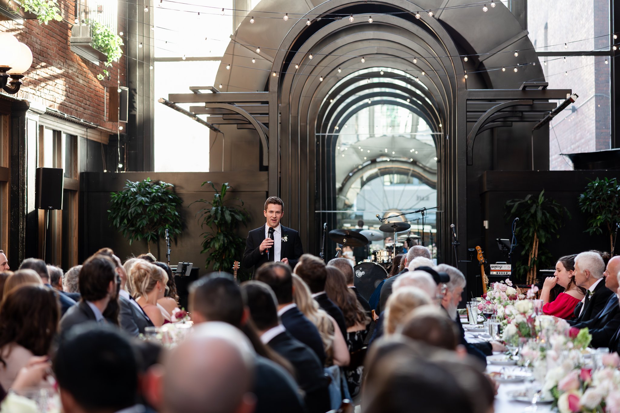 Europa-Court-in-the-Square-Seattle-Wedding-Sarah-Campo-Photography-318.jpg
