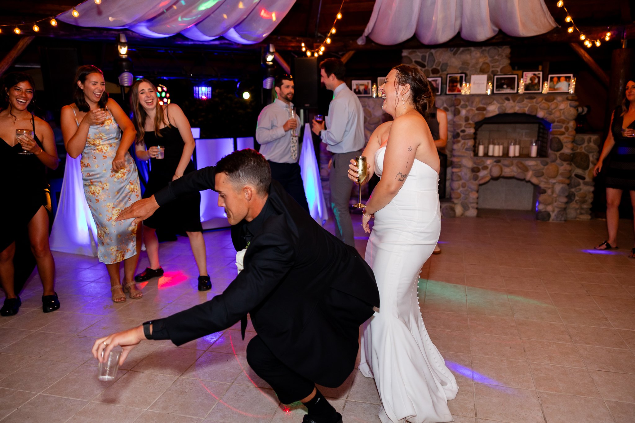 Cedar Springs, Port Orchard Wedding Photos