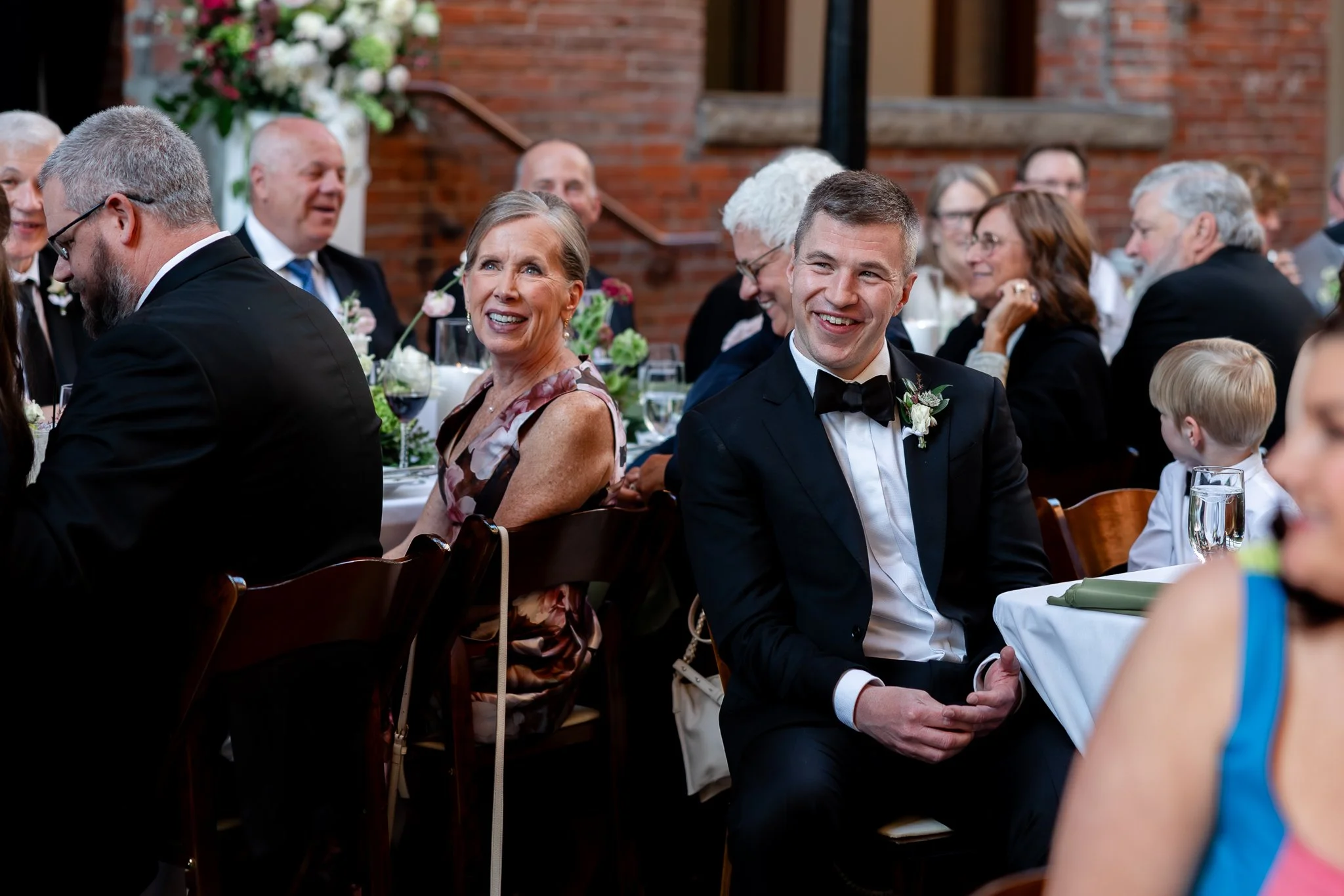 Europa-Court-in-the-Square-Seattle-Wedding-Sarah-Campo-Photography-320.jpg