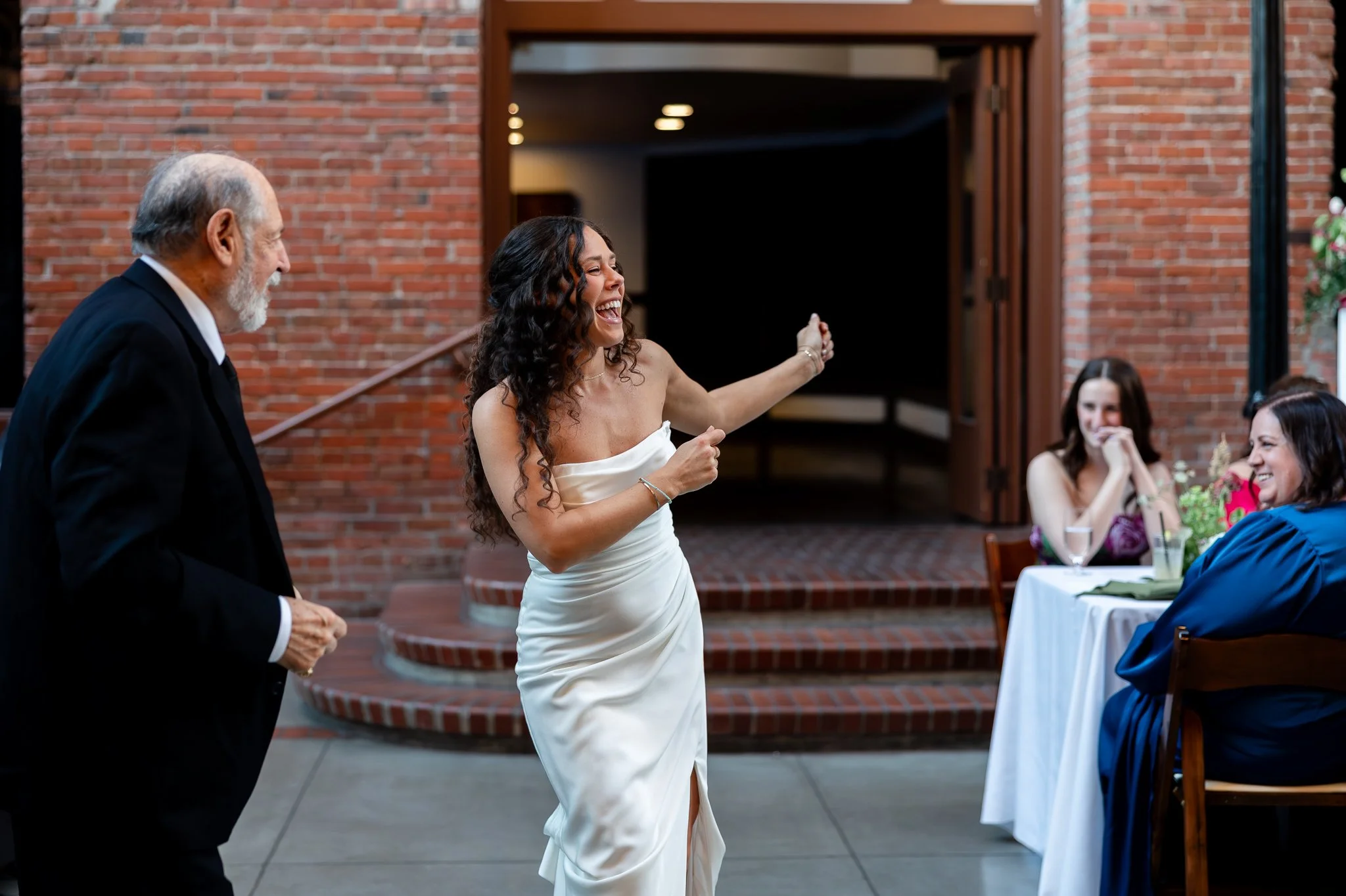 Europa-Court-in-the-Square-Seattle-Wedding-Sarah-Campo-Photography-367.jpg