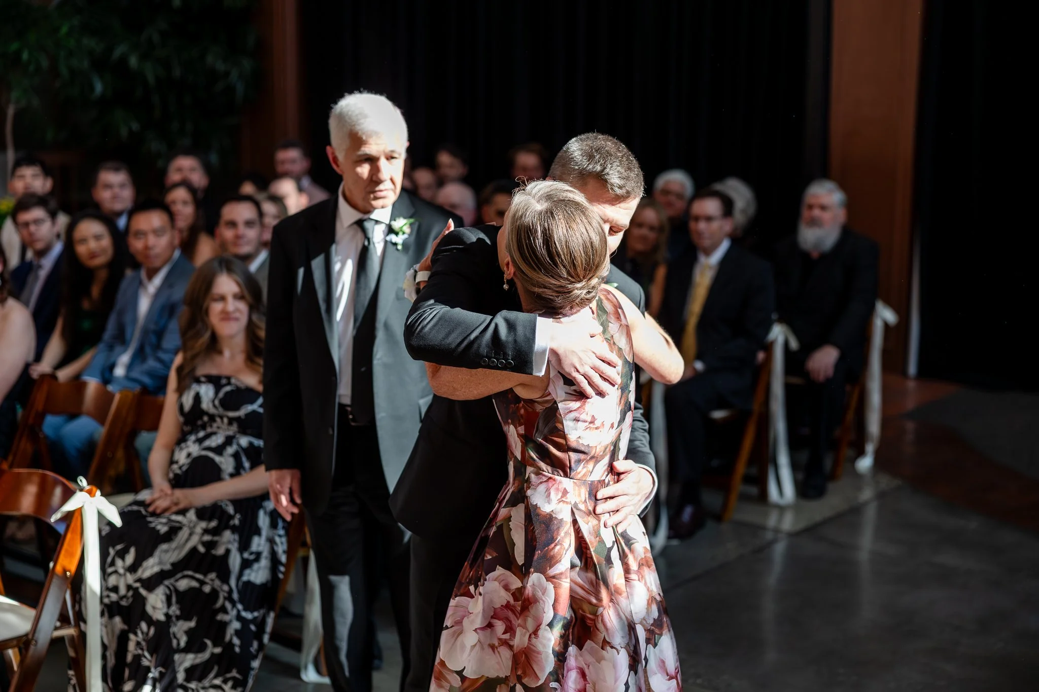 Europa-Court-in-the-Square-Seattle-Wedding-Sarah-Campo-Photography-181.jpg