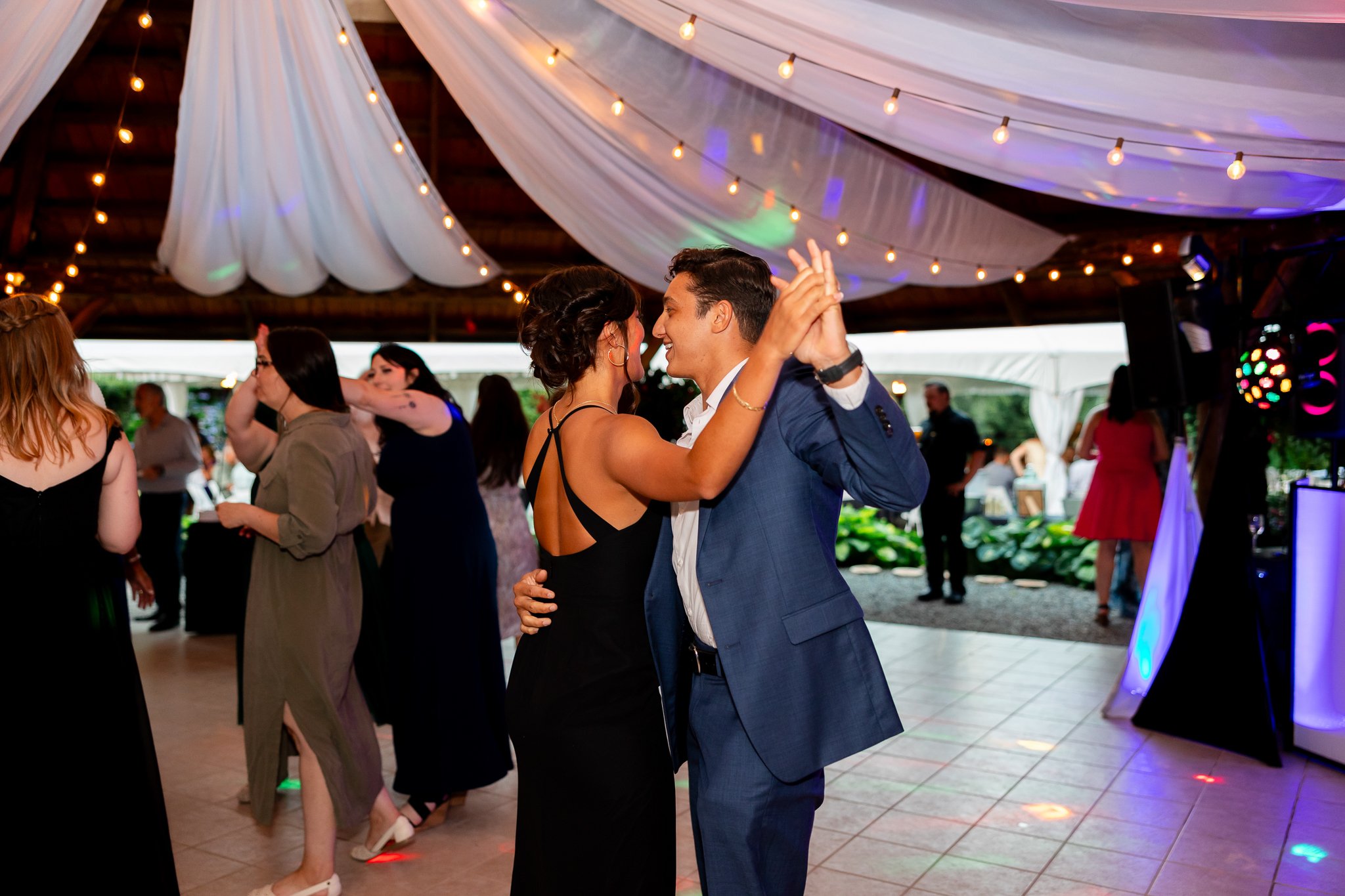 Cedar Springs, Port Orchard Wedding Photos