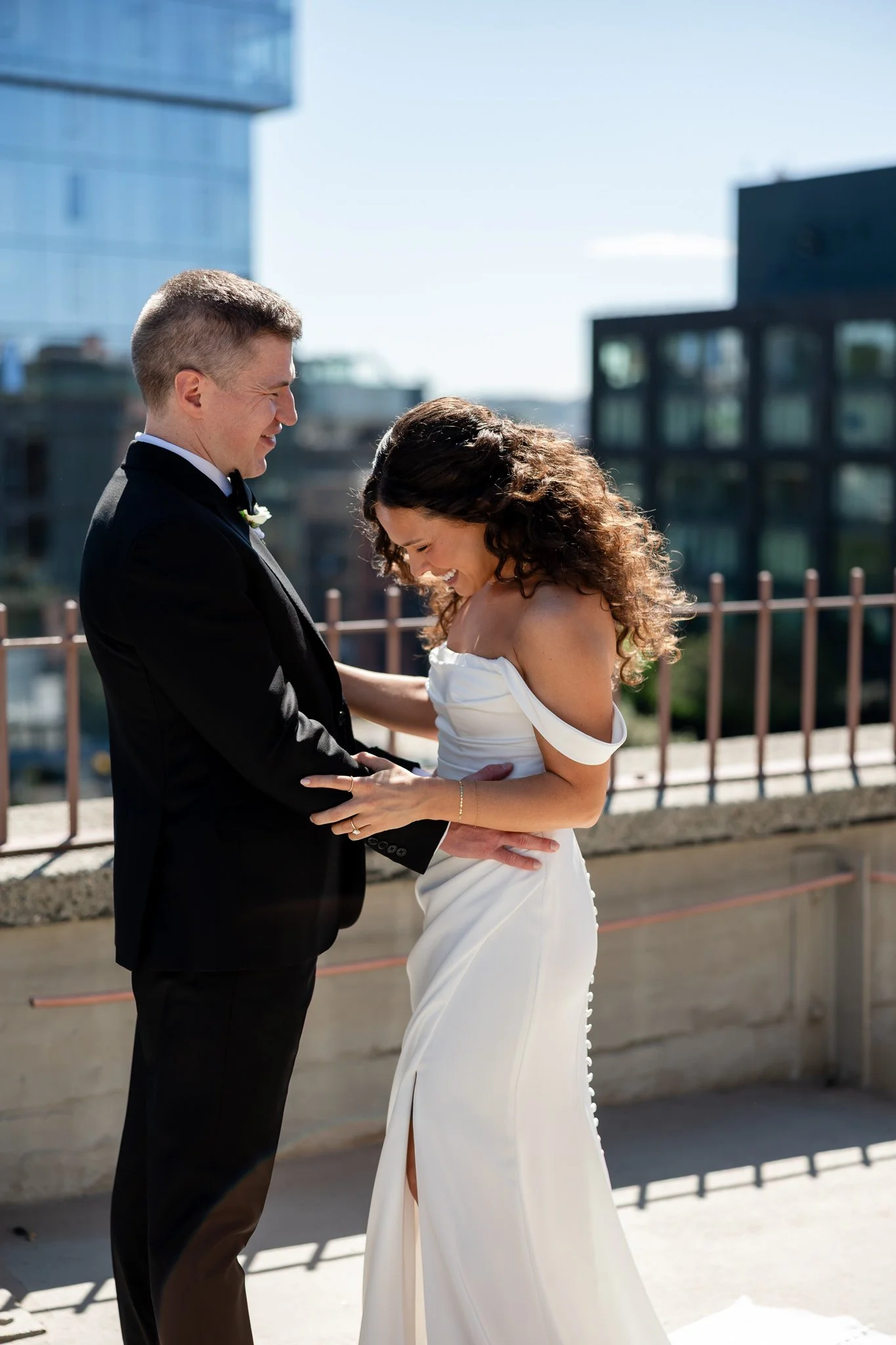 Europa-Court-in-the-Square-Seattle-Wedding-Sarah-Campo-Photography-65.jpg