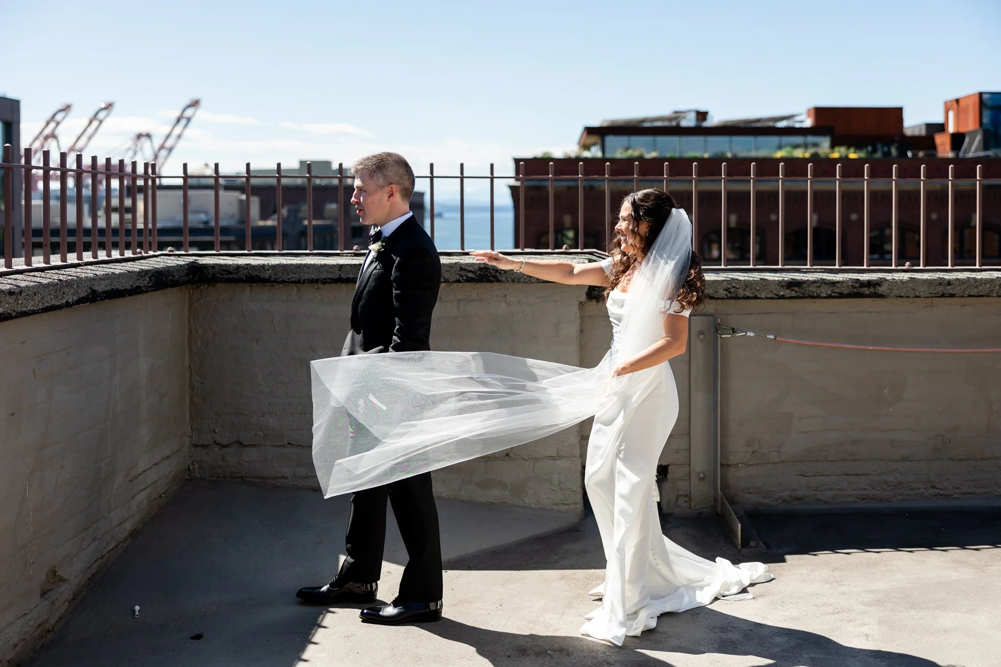 Europa-Court-in-the-Square-Seattle-Wedding-Sarah-Campo-Photography-15.jpg