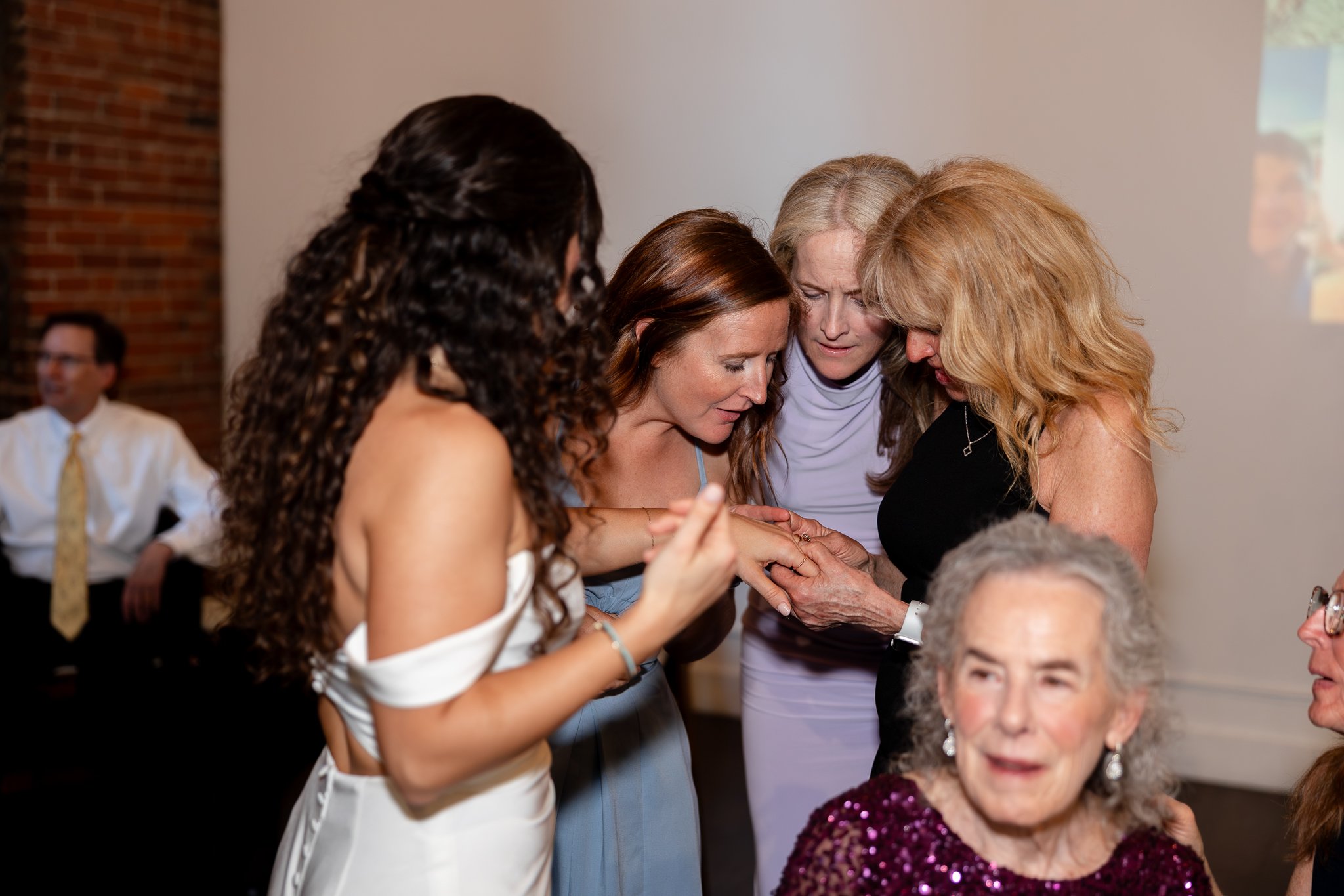 Europa-Court-in-the-Square-Seattle-Wedding-Sarah-Campo-Photography-285.jpg
