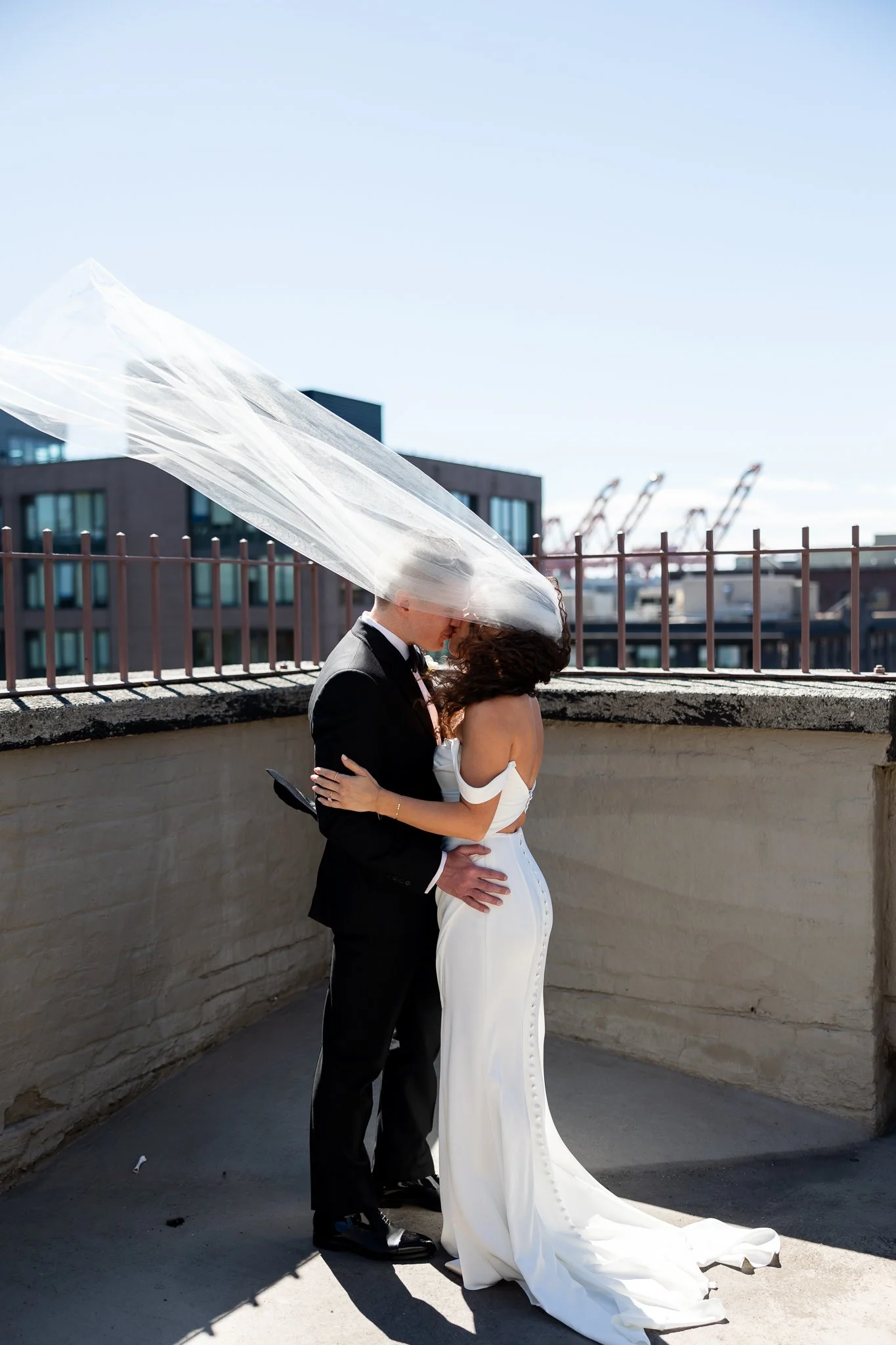 Europa-Court-in-the-Square-Seattle-Wedding-Sarah-Campo-Photography-22.jpg