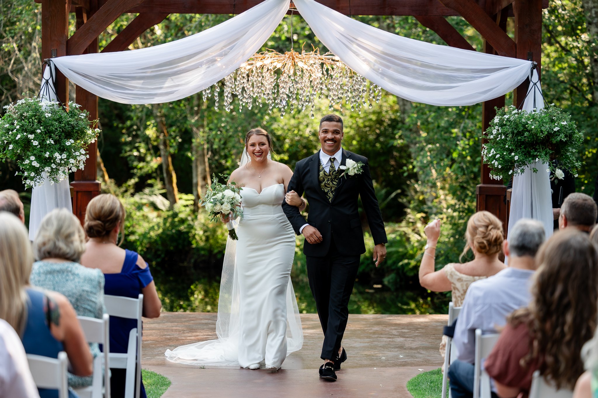 Cedar Springs, Port Orchard Wedding Photos