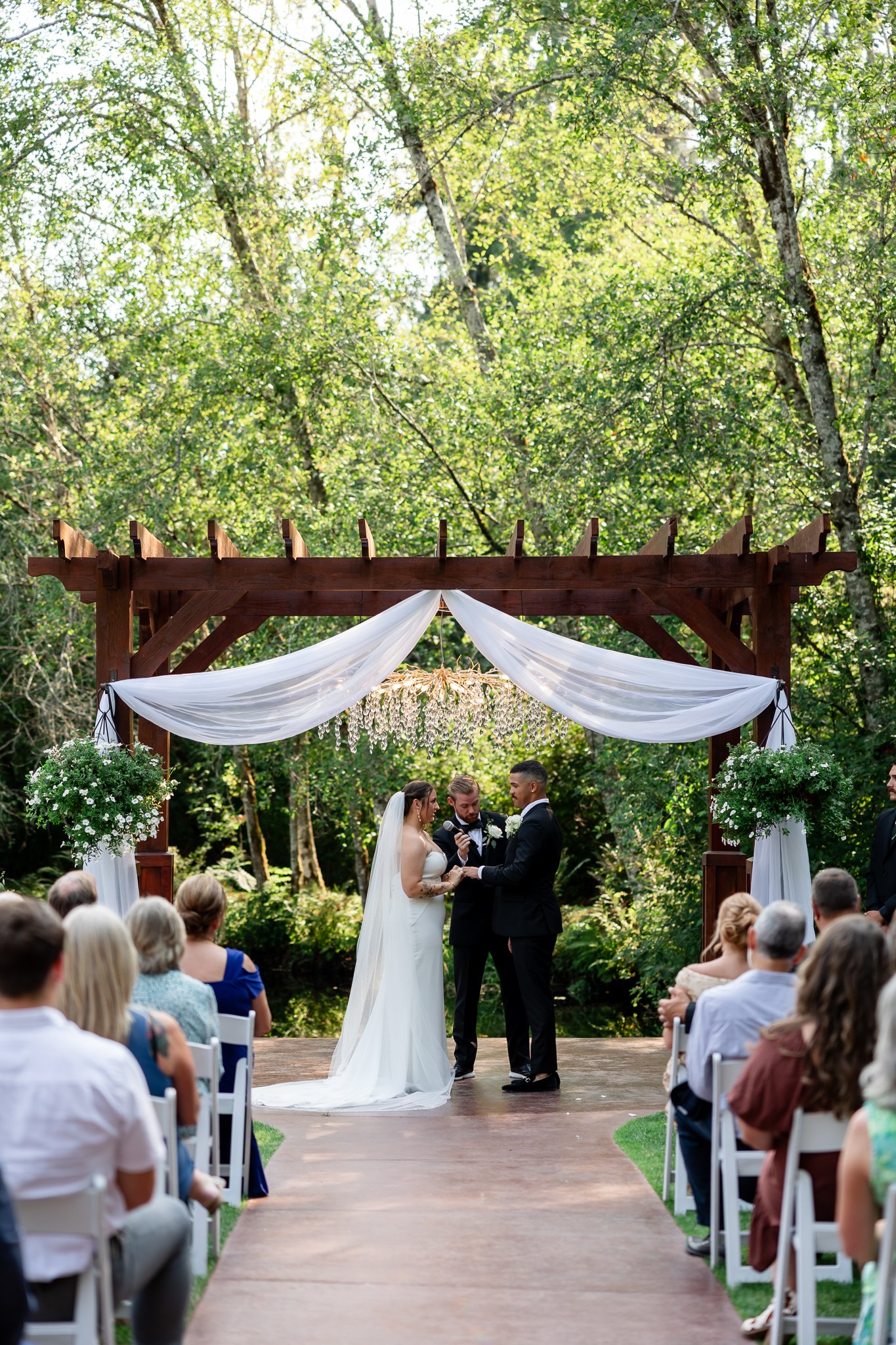 Cedar Springs, Port Orchard Wedding Photos