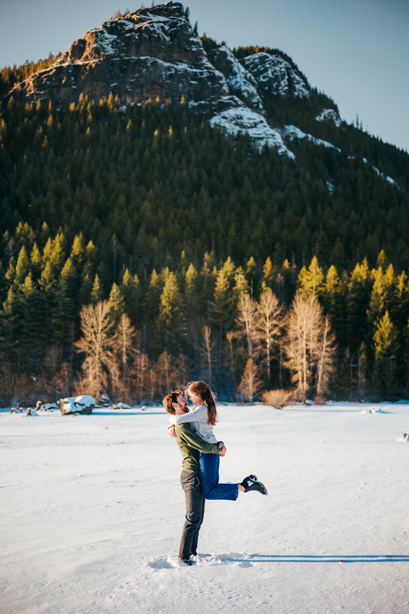 Rattlesnake Lake Engagement Photos in the Winter