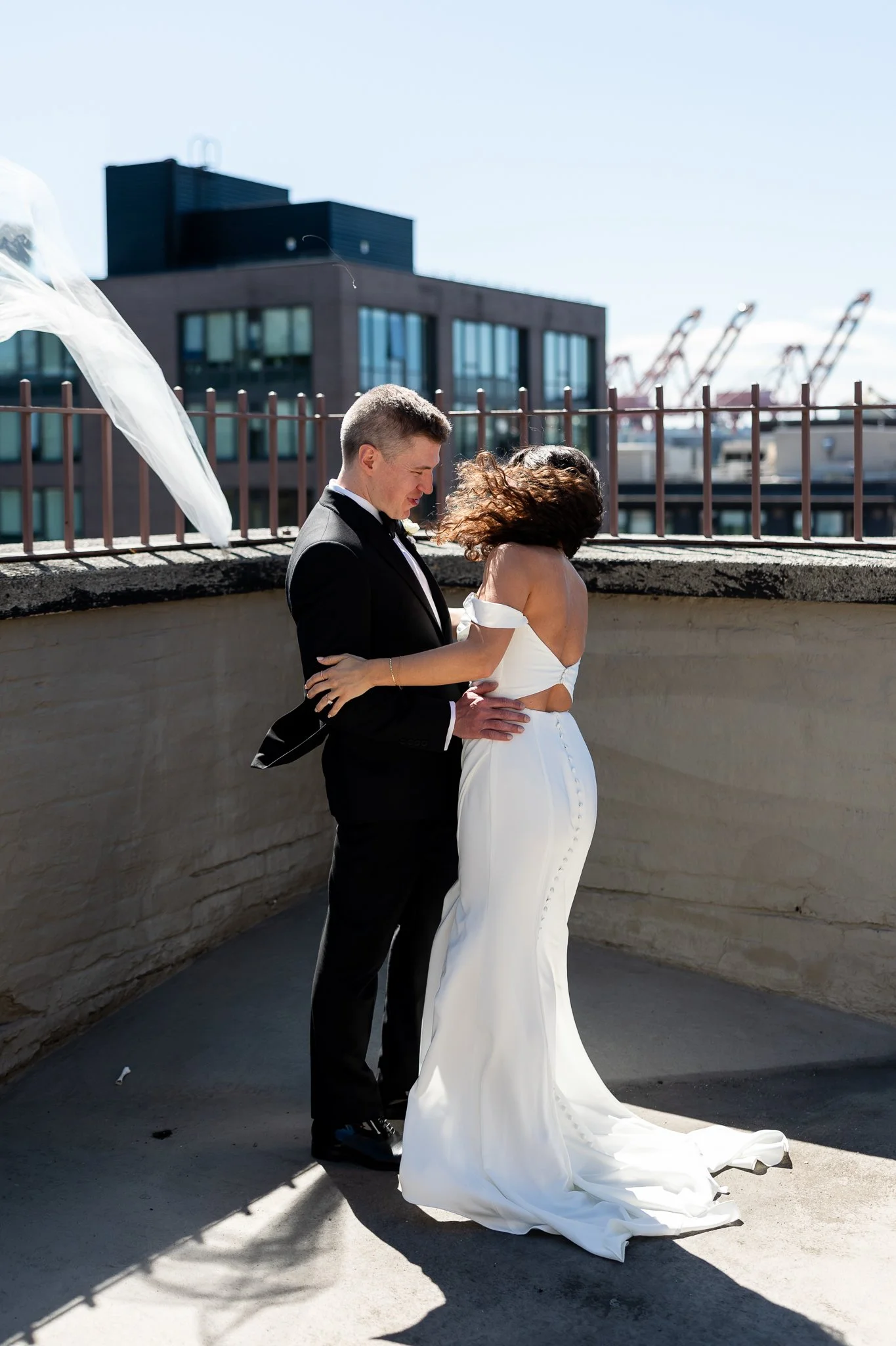 Europa-Court-in-the-Square-Seattle-Wedding-Sarah-Campo-Photography-29.jpg