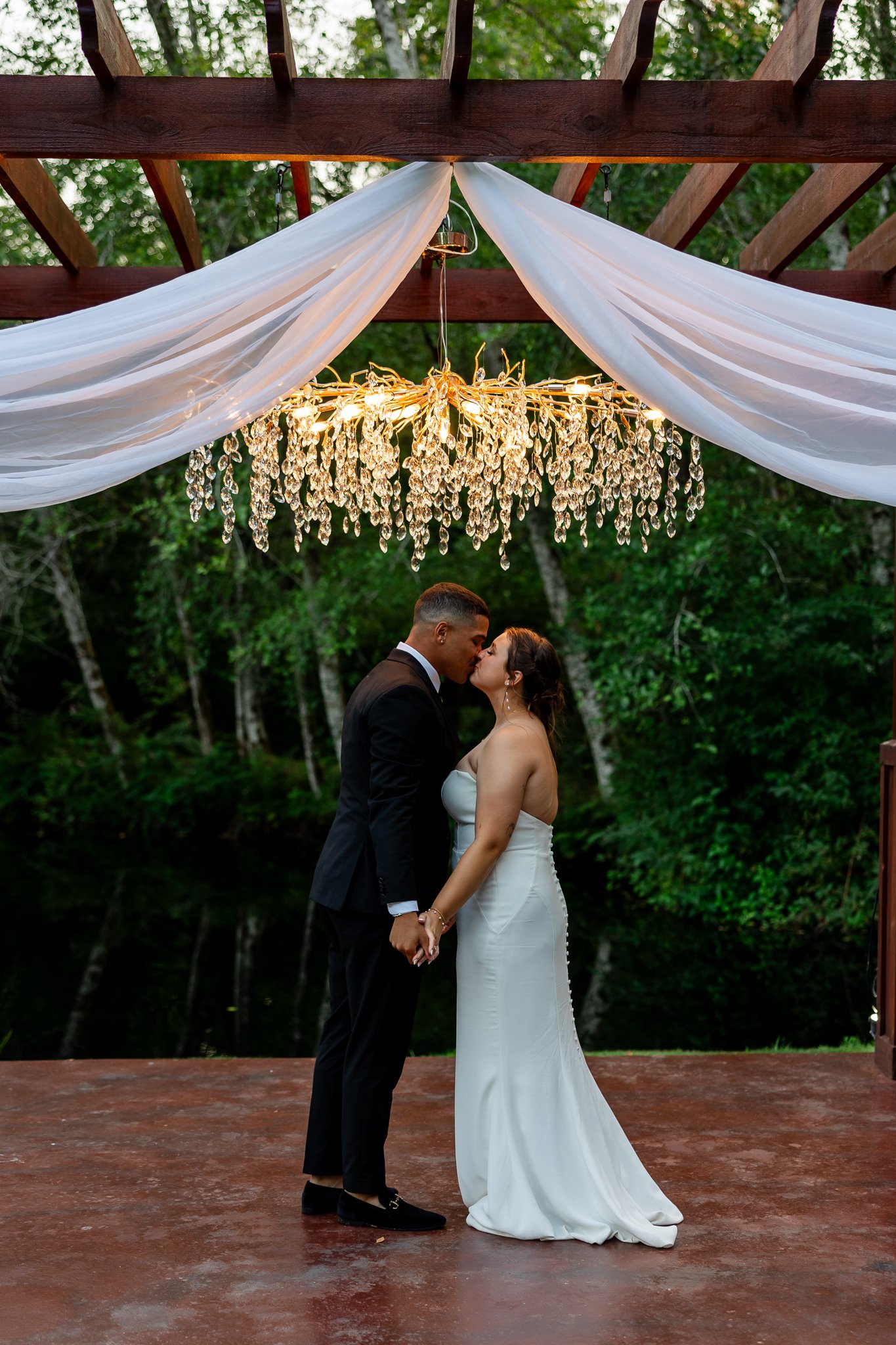 Cedar Springs, Port Orchard Wedding Photos