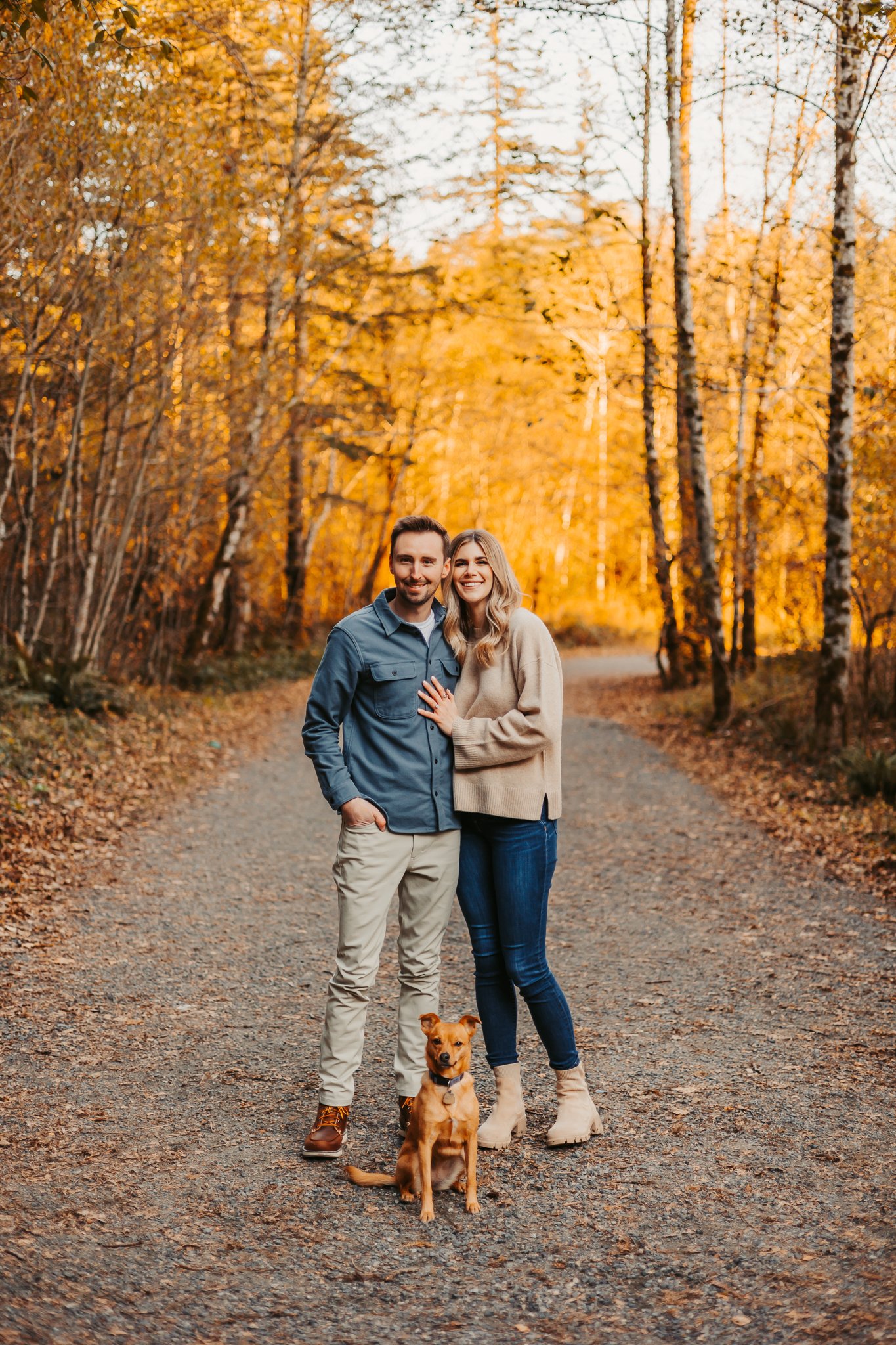 Fall Rattlesnake Lake Engagement Photos