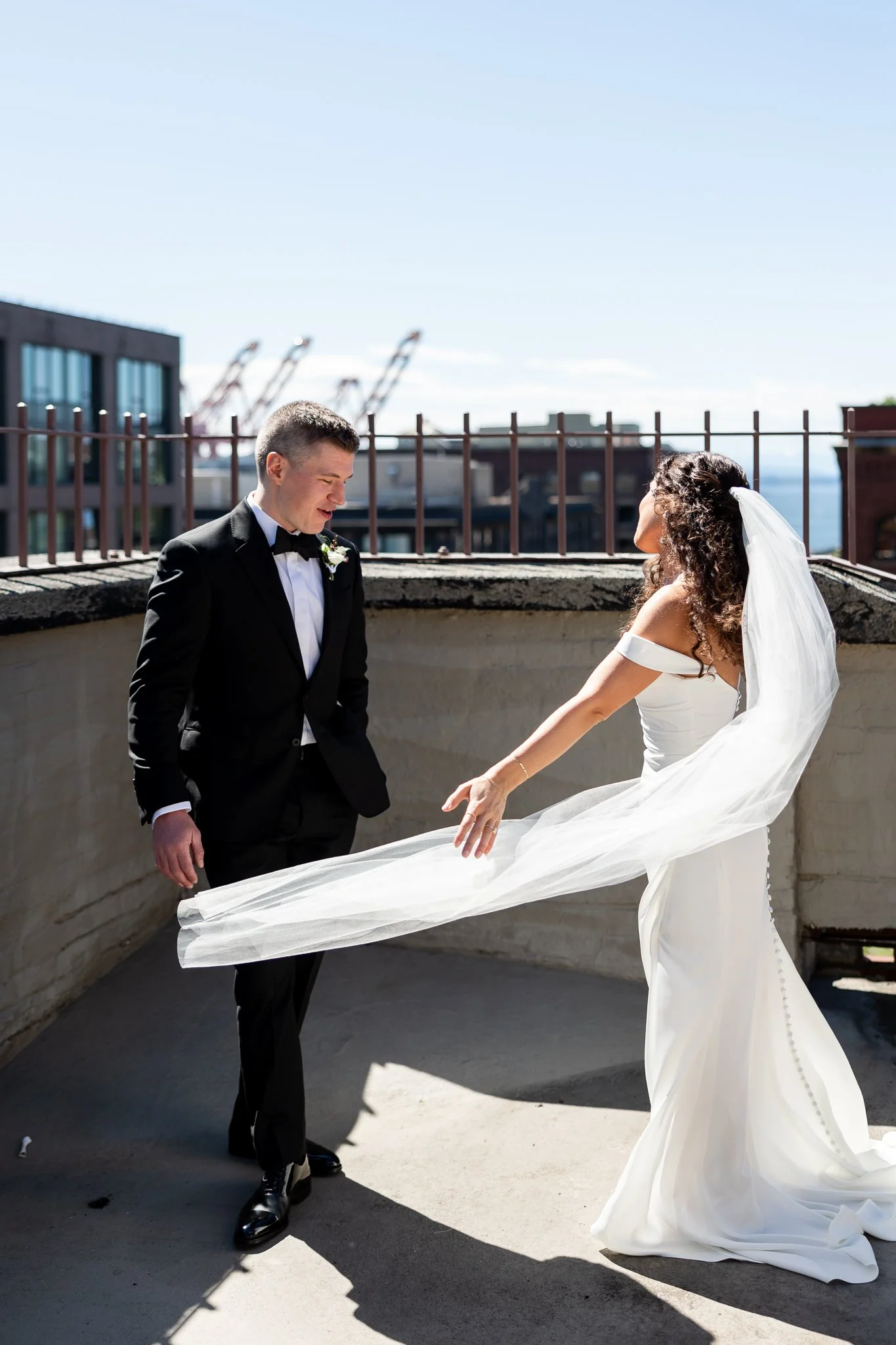 Europa-Court-in-the-Square-Seattle-Wedding-Sarah-Campo-Photography-17.jpg