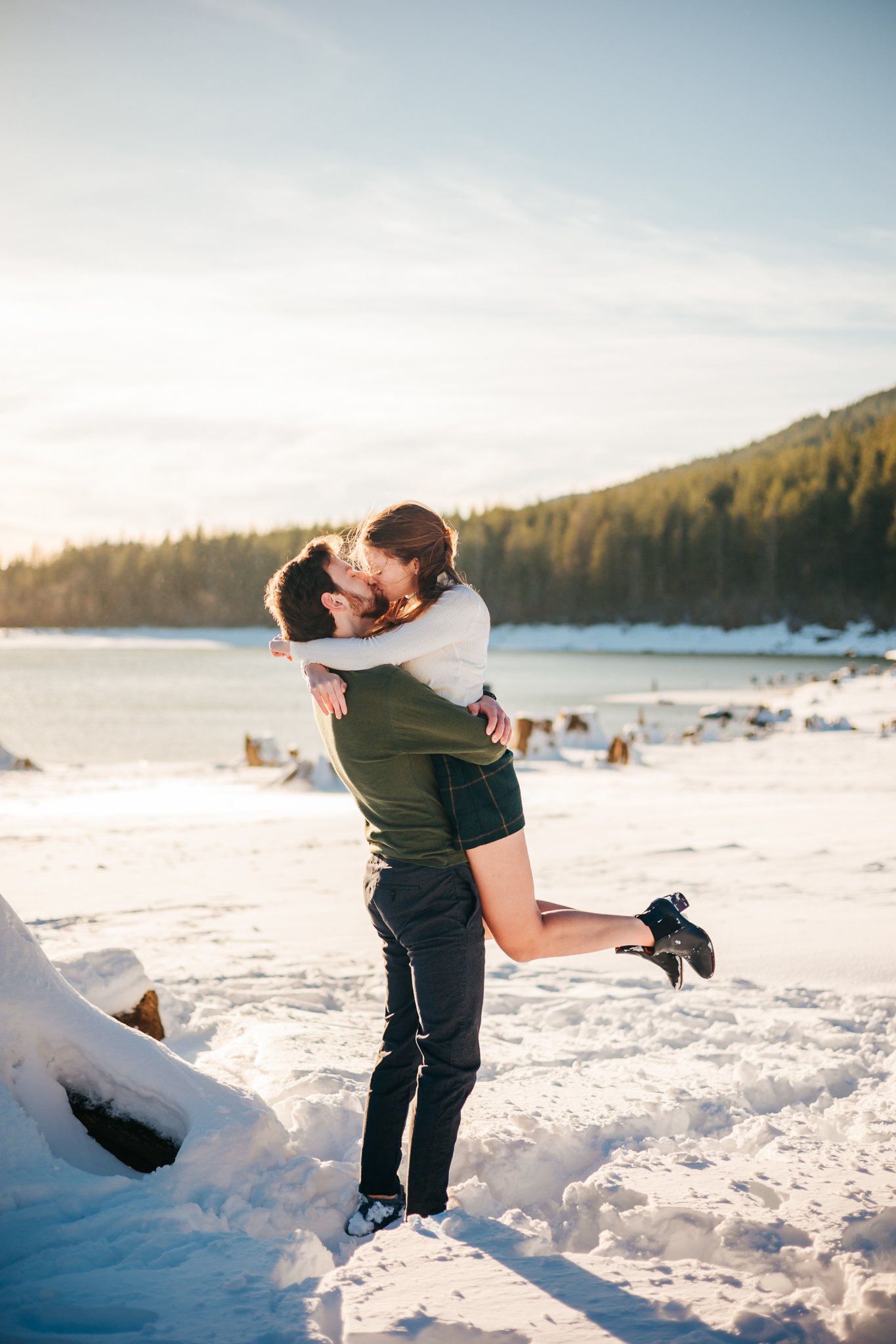 Rattlesnake Lake Engagement Photos in the Winter