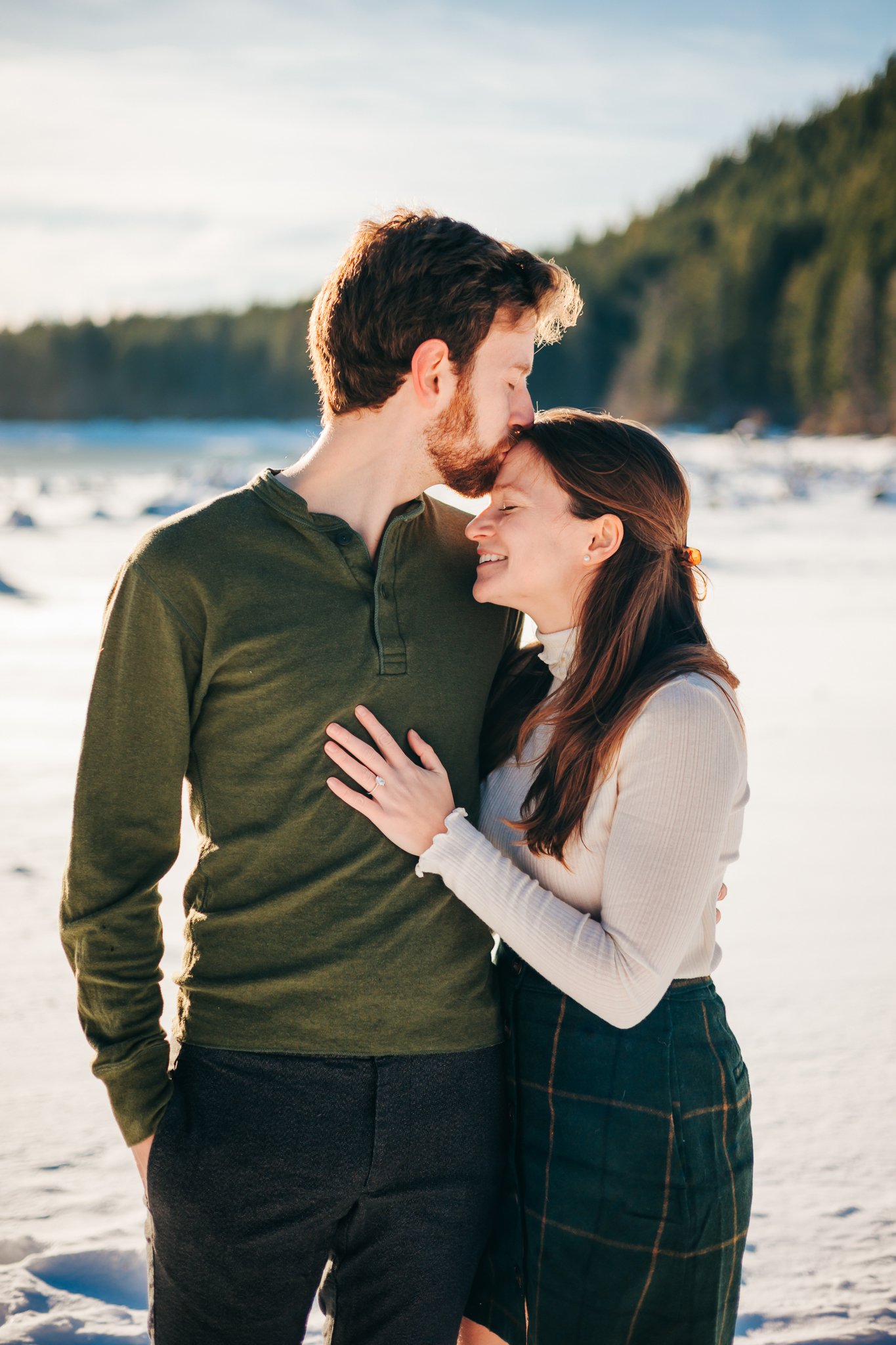 Rattlesnake Lake Engagement Photos in the Winter