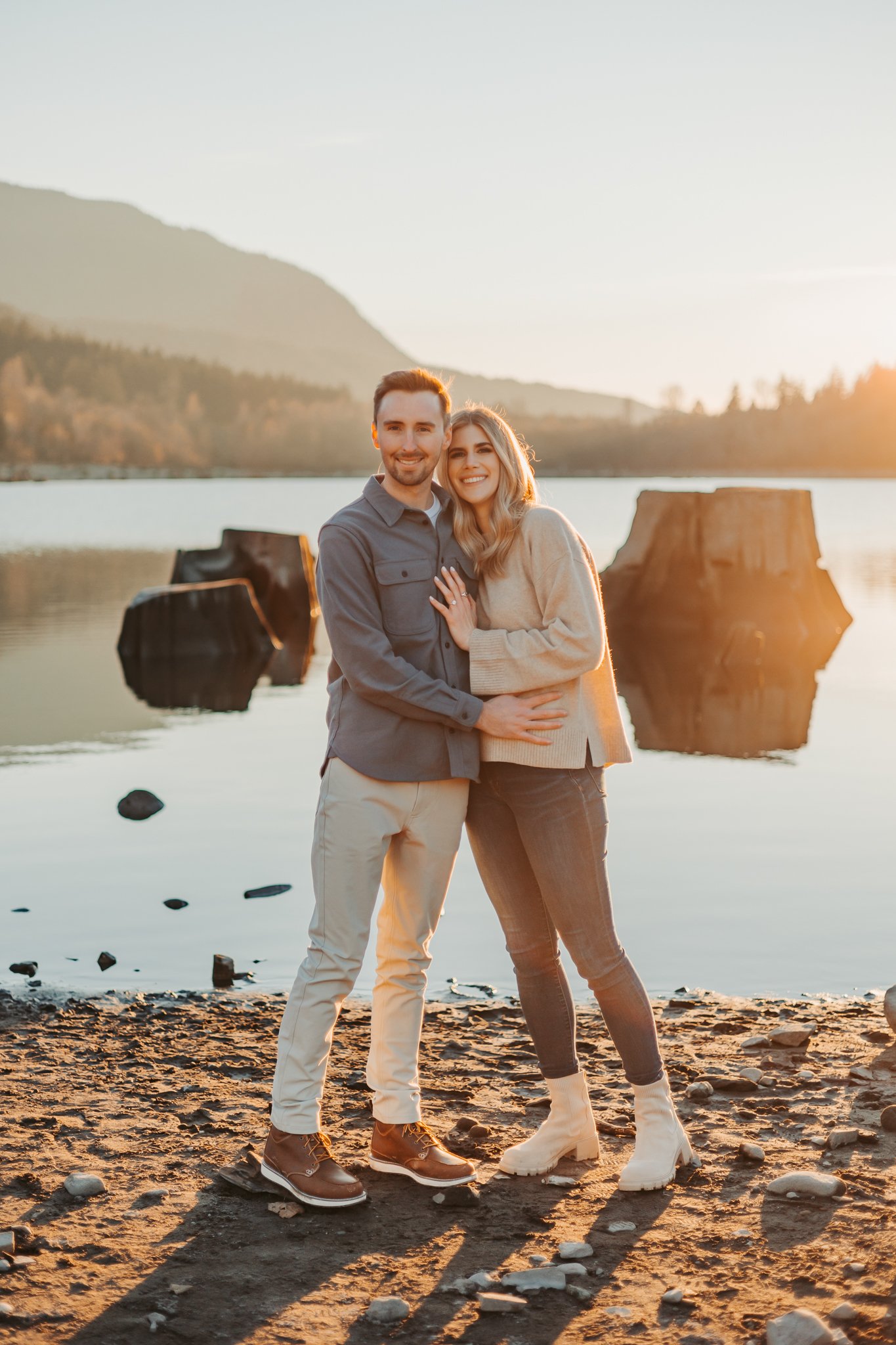 Fall Rattlesnake Lake Engagement Photos