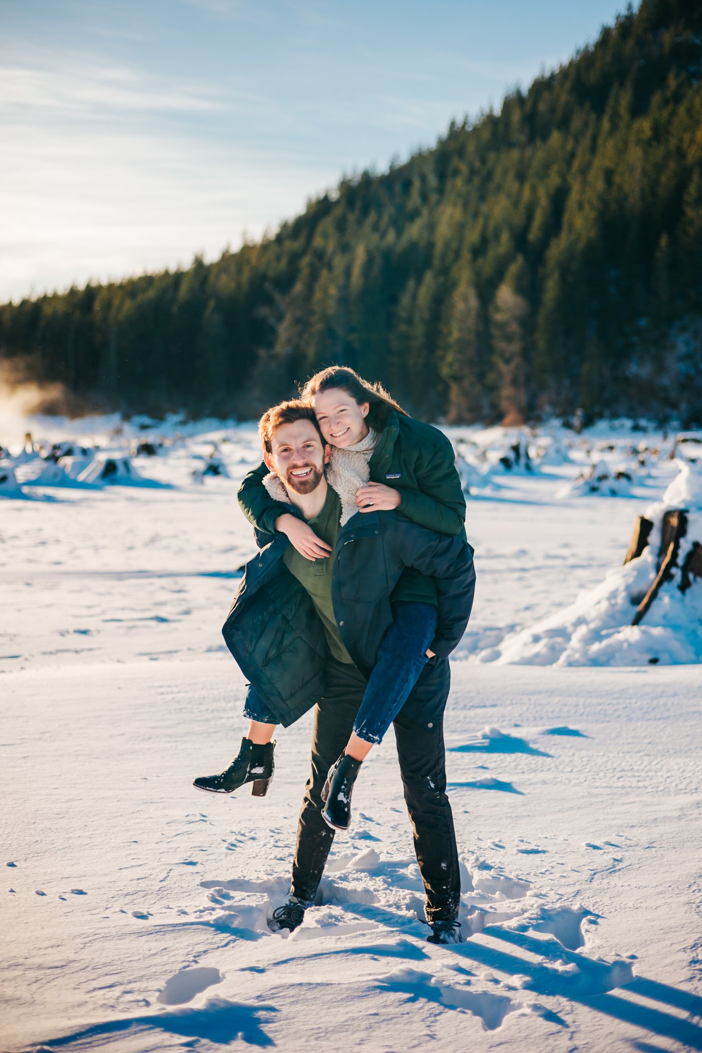 Rattlesnake Lake Engagement Photos in the Winter
