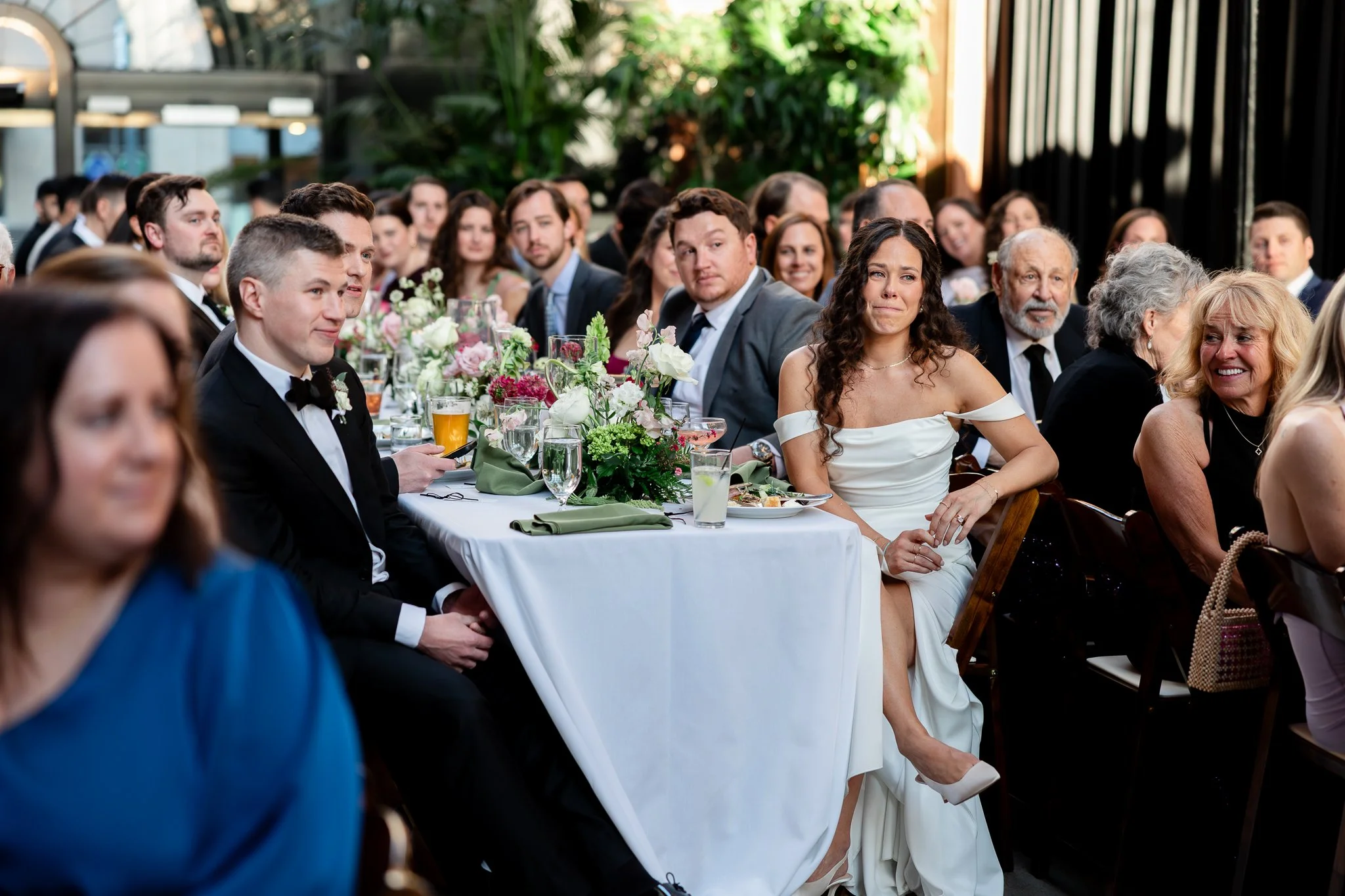 Europa-Court-in-the-Square-Seattle-Wedding-Sarah-Campo-Photography-314.jpg