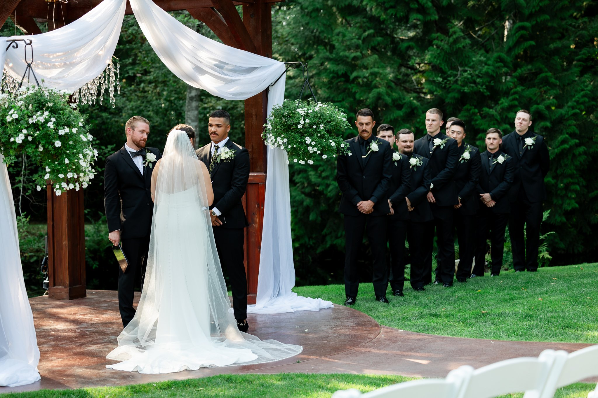 Cedar Springs, Port Orchard Wedding Photos