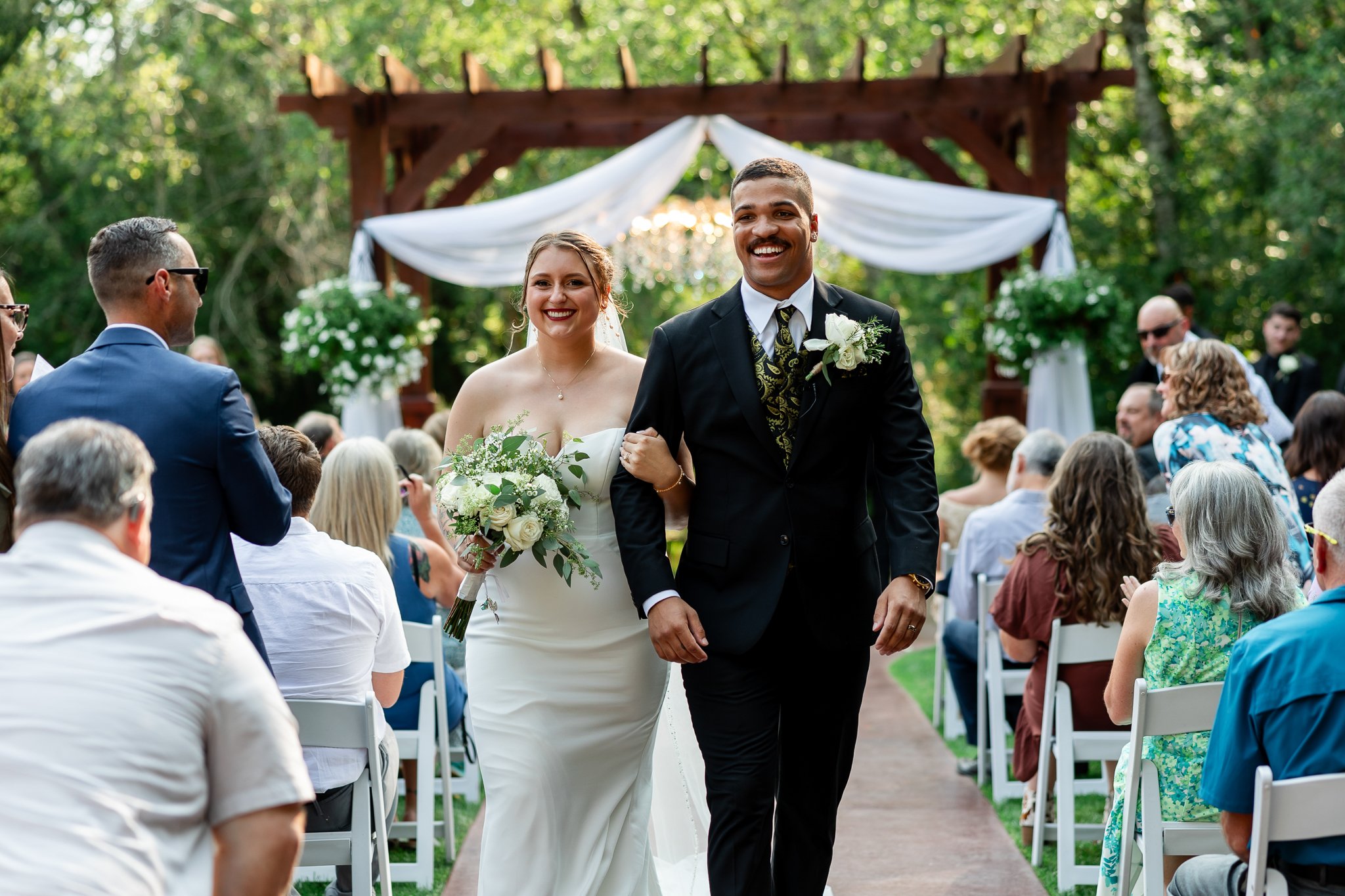 Cedar Springs, Port Orchard Wedding Photos