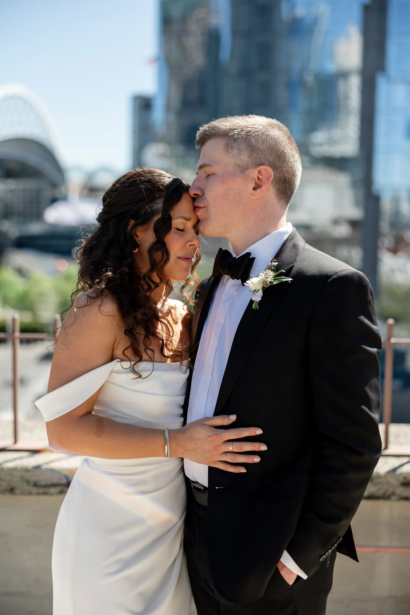 Europa-Court-in-the-Square-Seattle-Wedding-Sarah-Campo-Photography-70.jpg