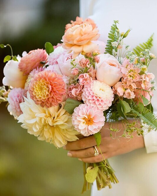 pink-pastel-bridal-flowers.jpg