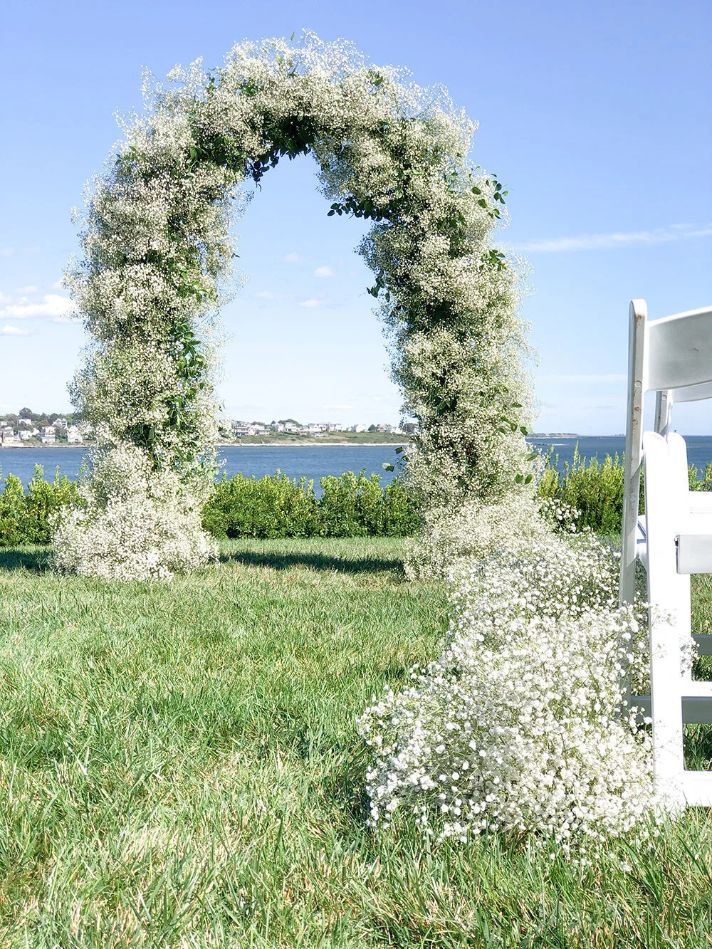 newport-wedding-flower-arch.jpg