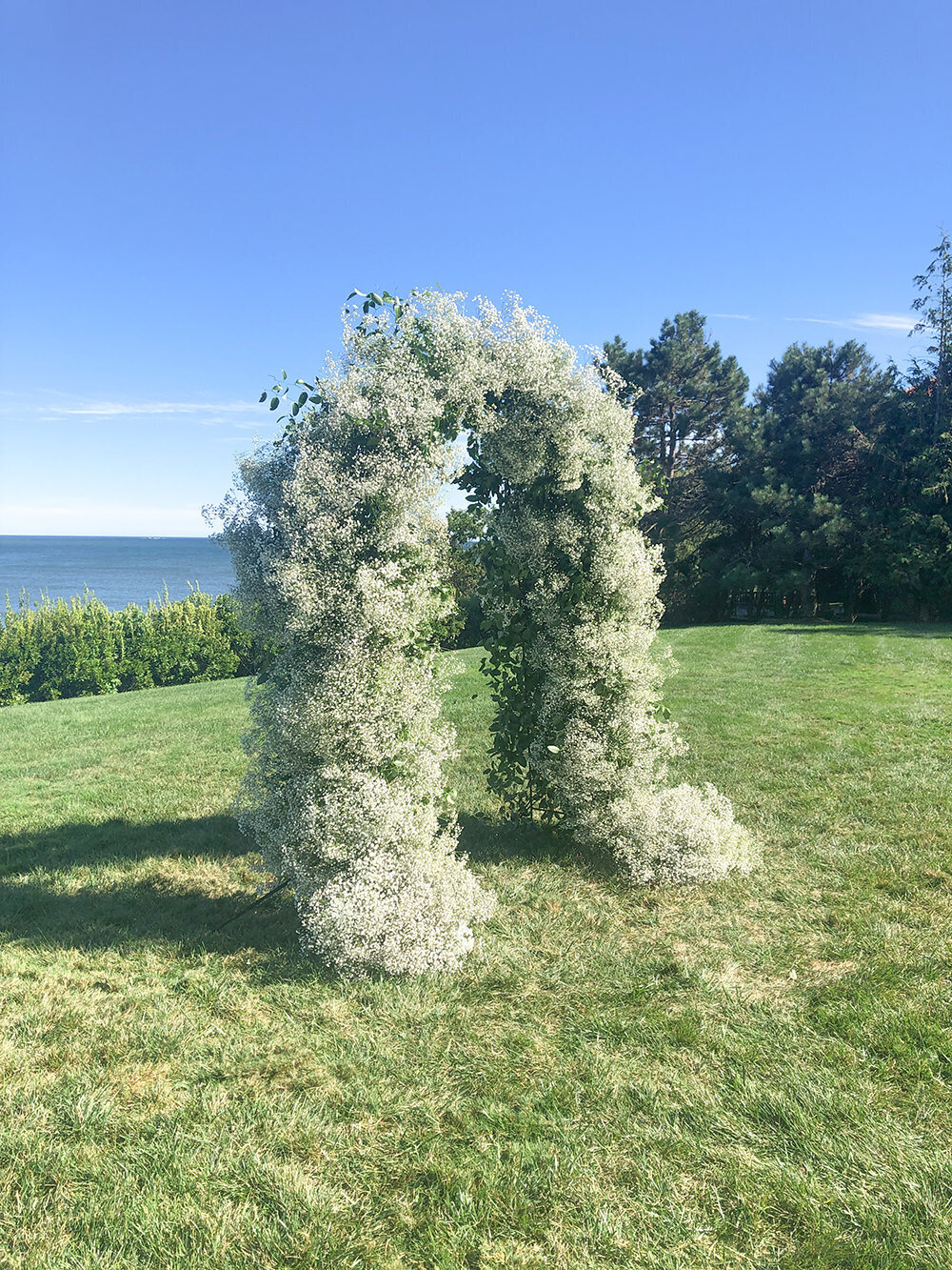 newport-wedding-floral-arch.jpg