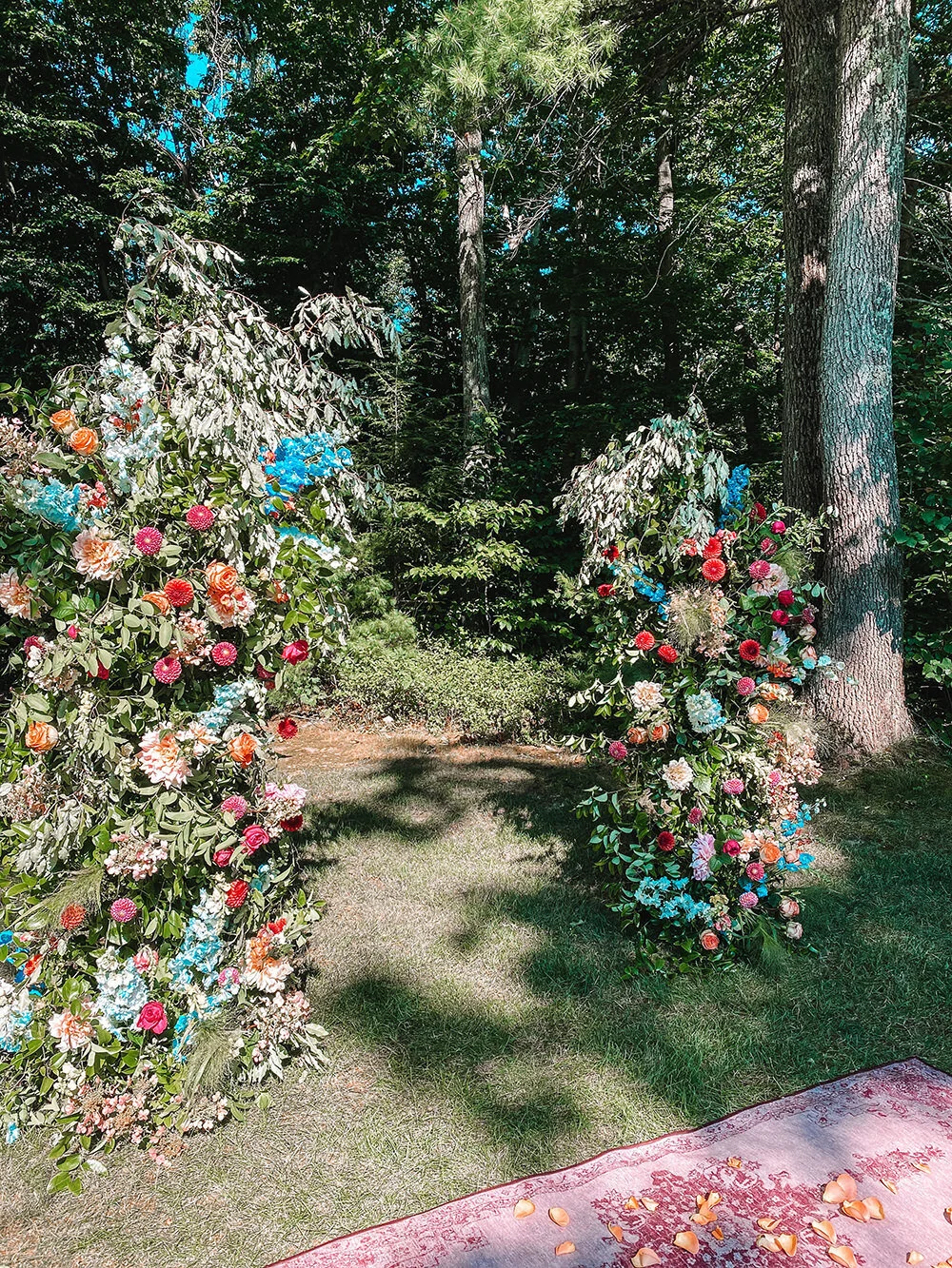 bright-flower-wedding-altar-outside.jpg